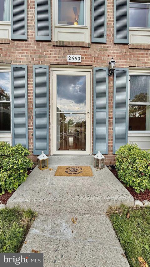 2550 CHADWICK COURT WOODBRIDGE VA 22192