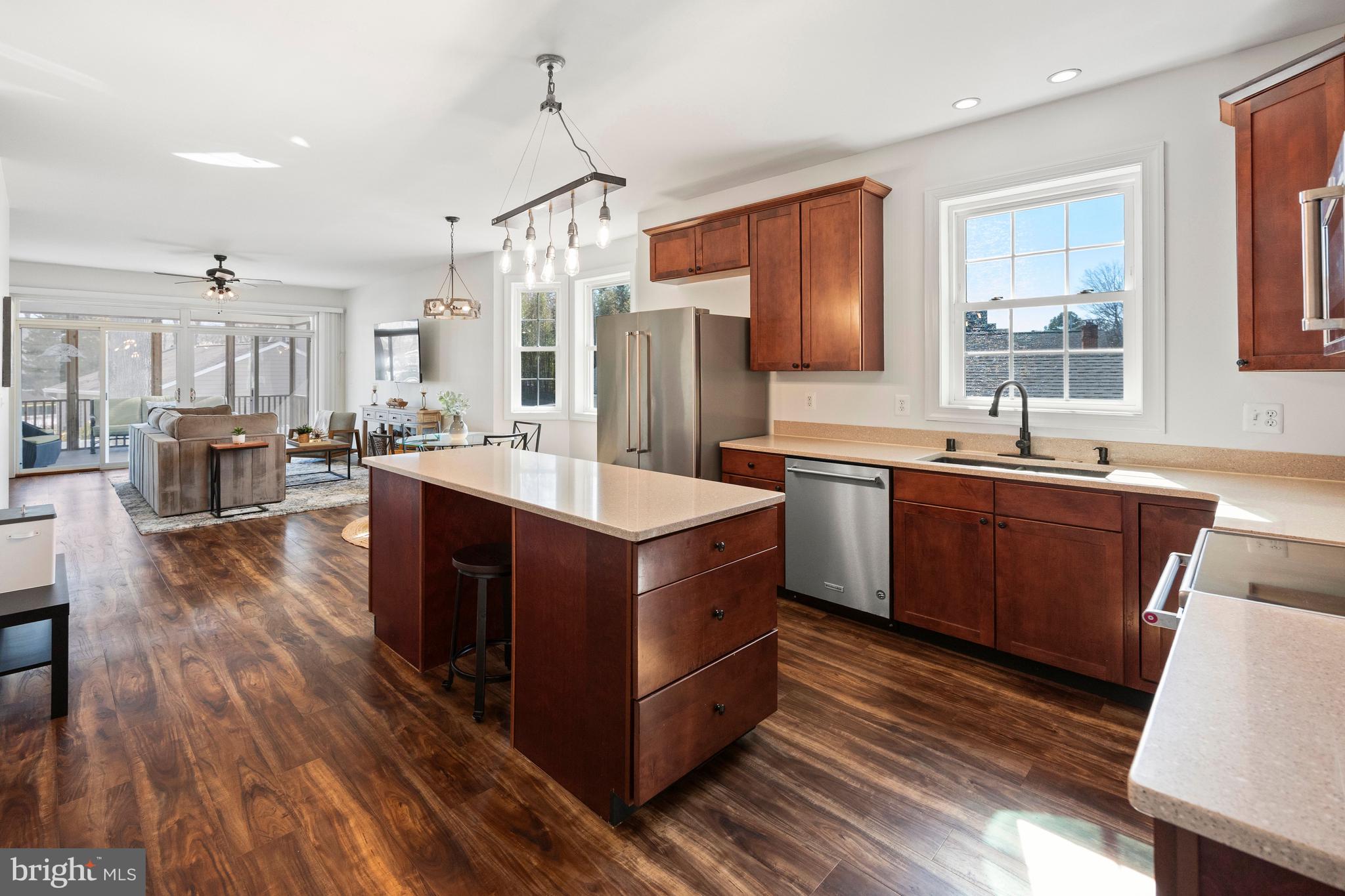 SELBY ON THE BAY - Residential