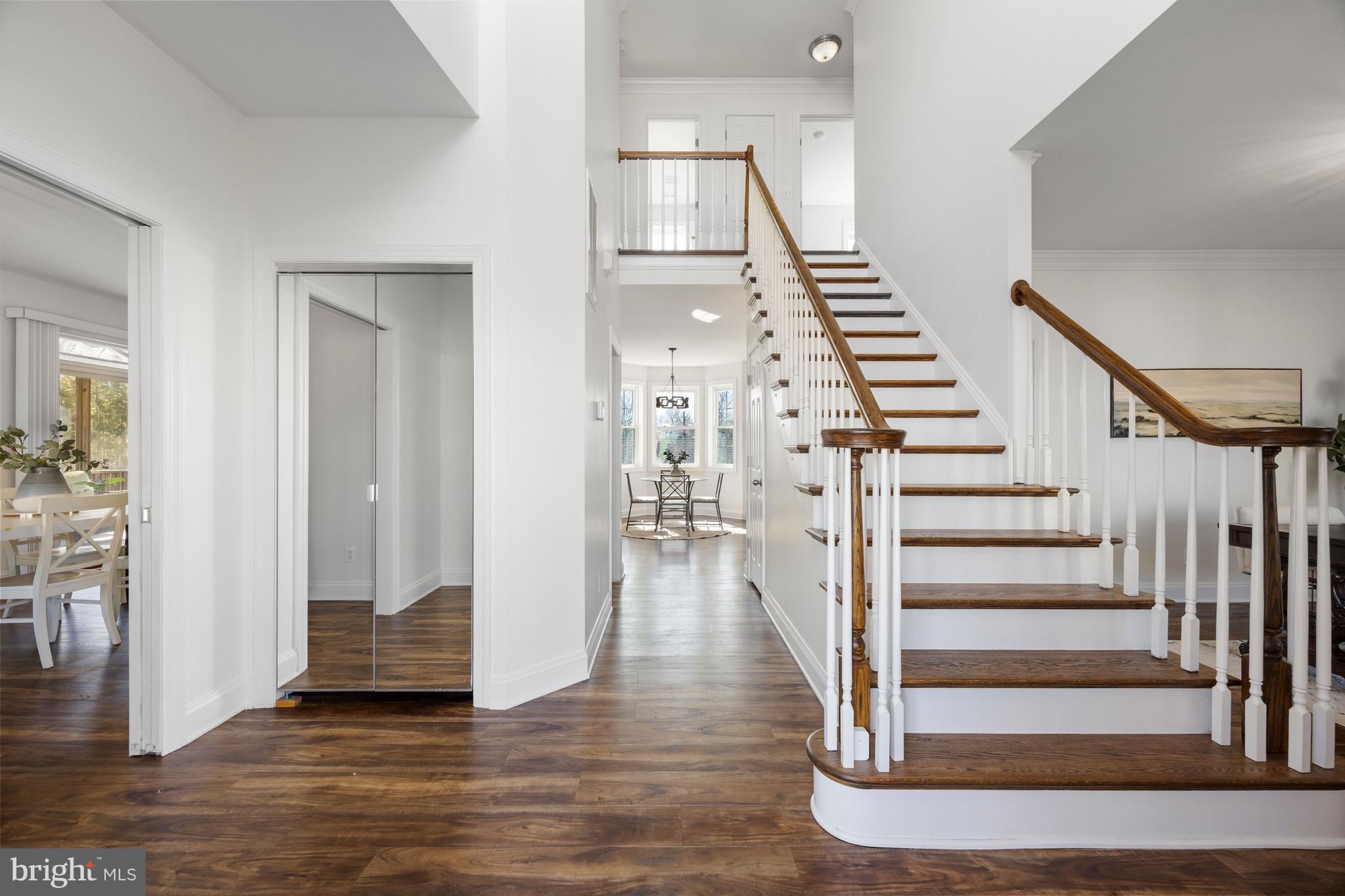 SELBY ON THE BAY - Residential