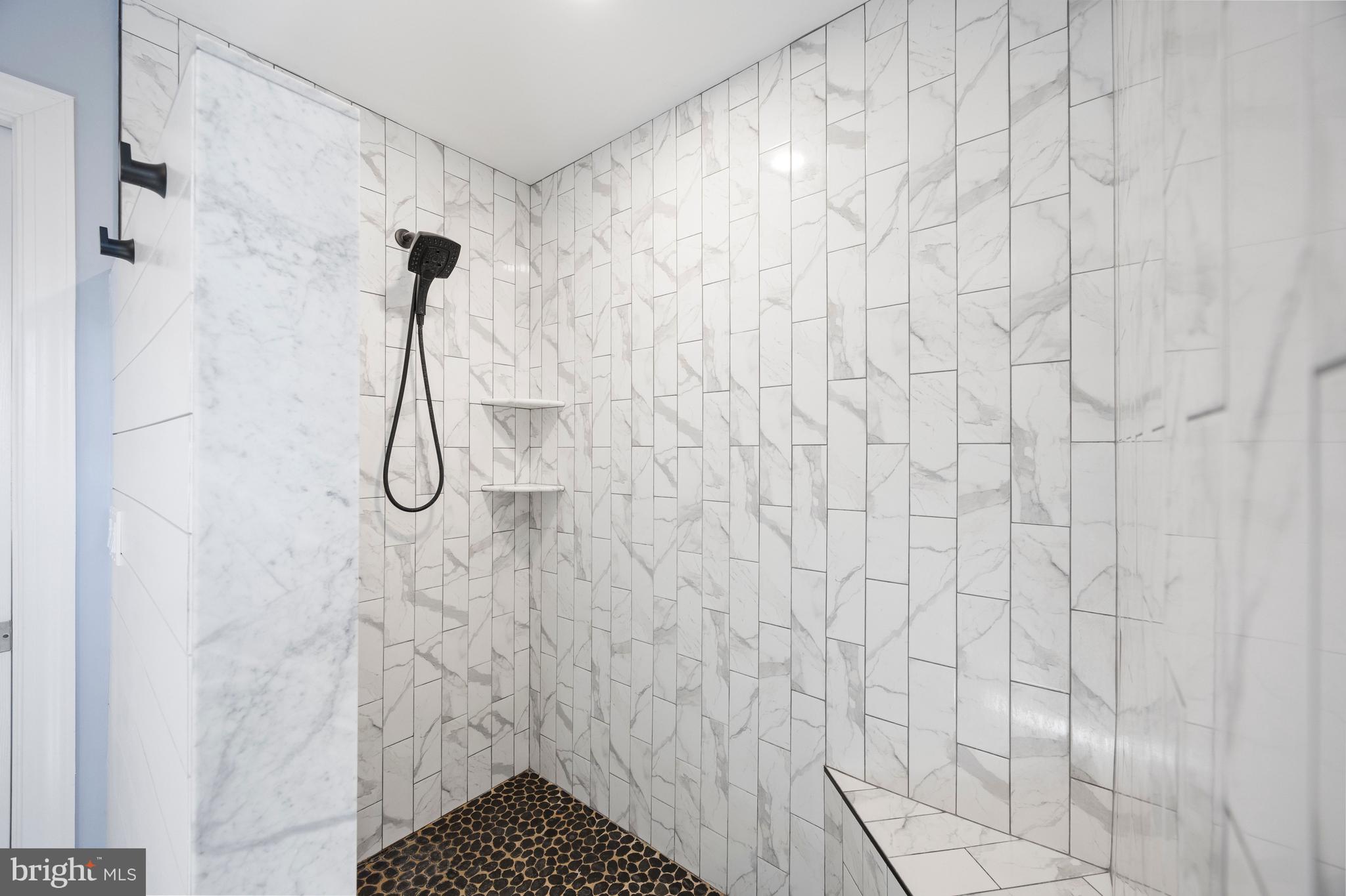 SELBY ON THE BAY - Residential