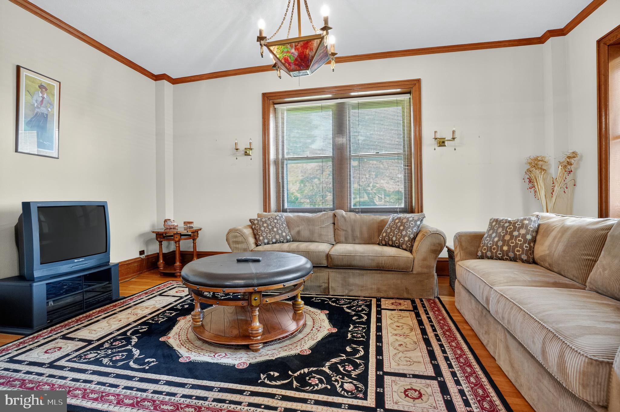 ROXBOROUGH - Residential