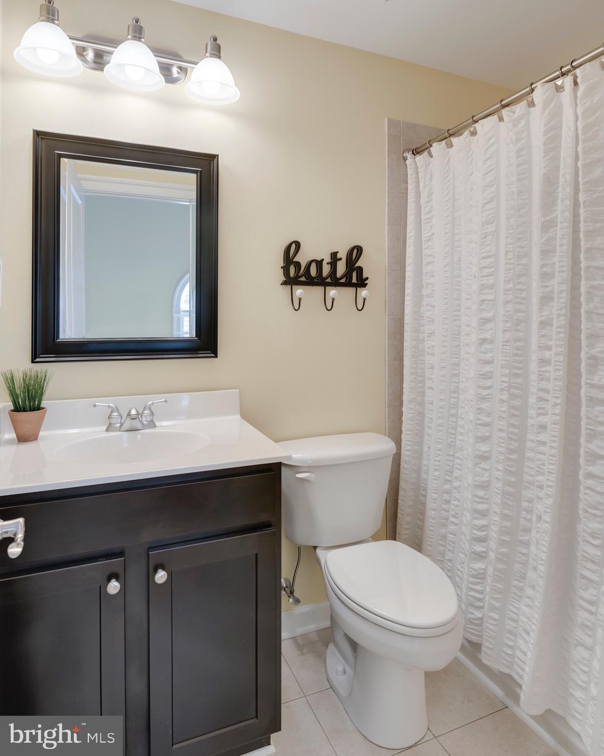 EASTPORT - Residential