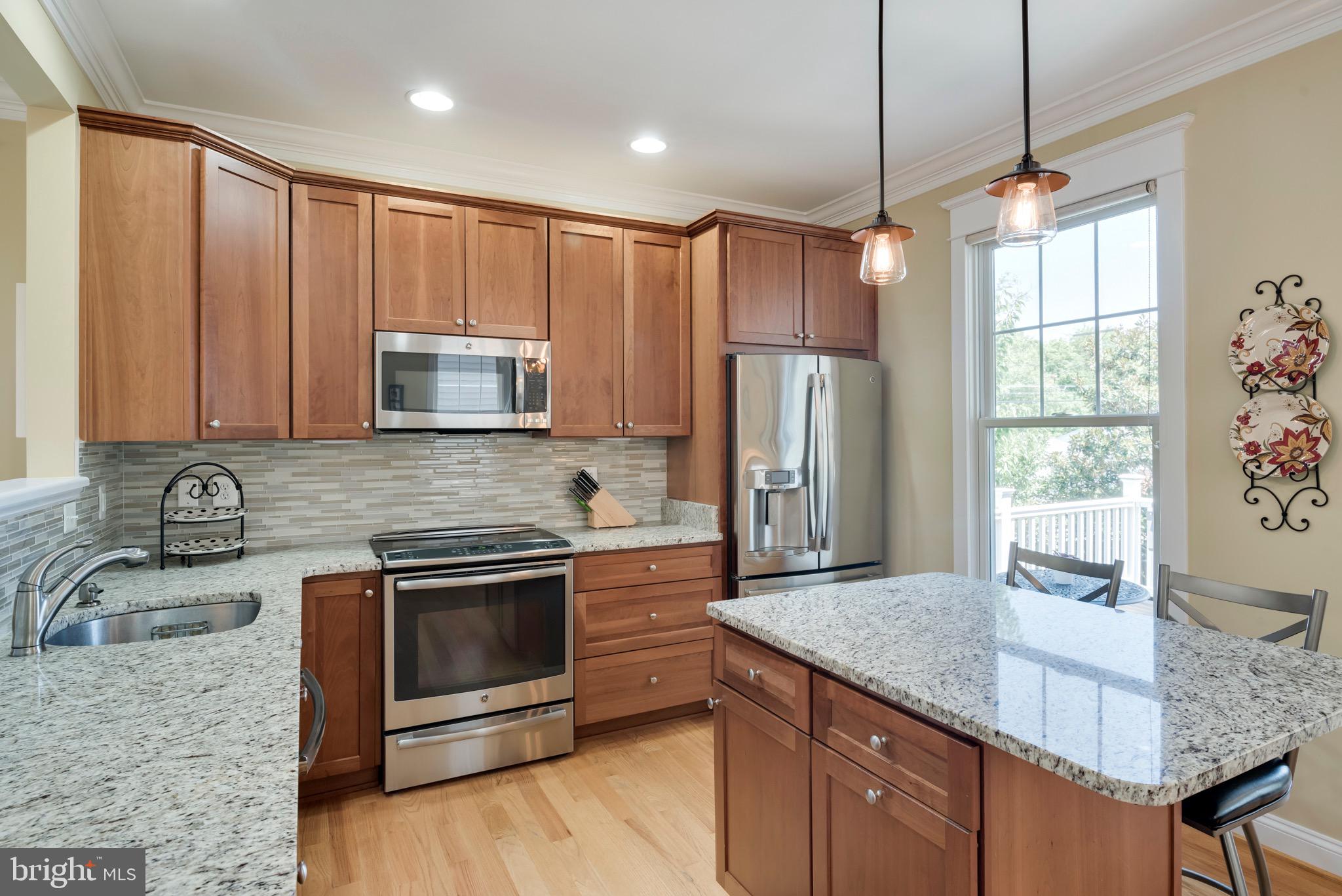 EASTPORT - Residential