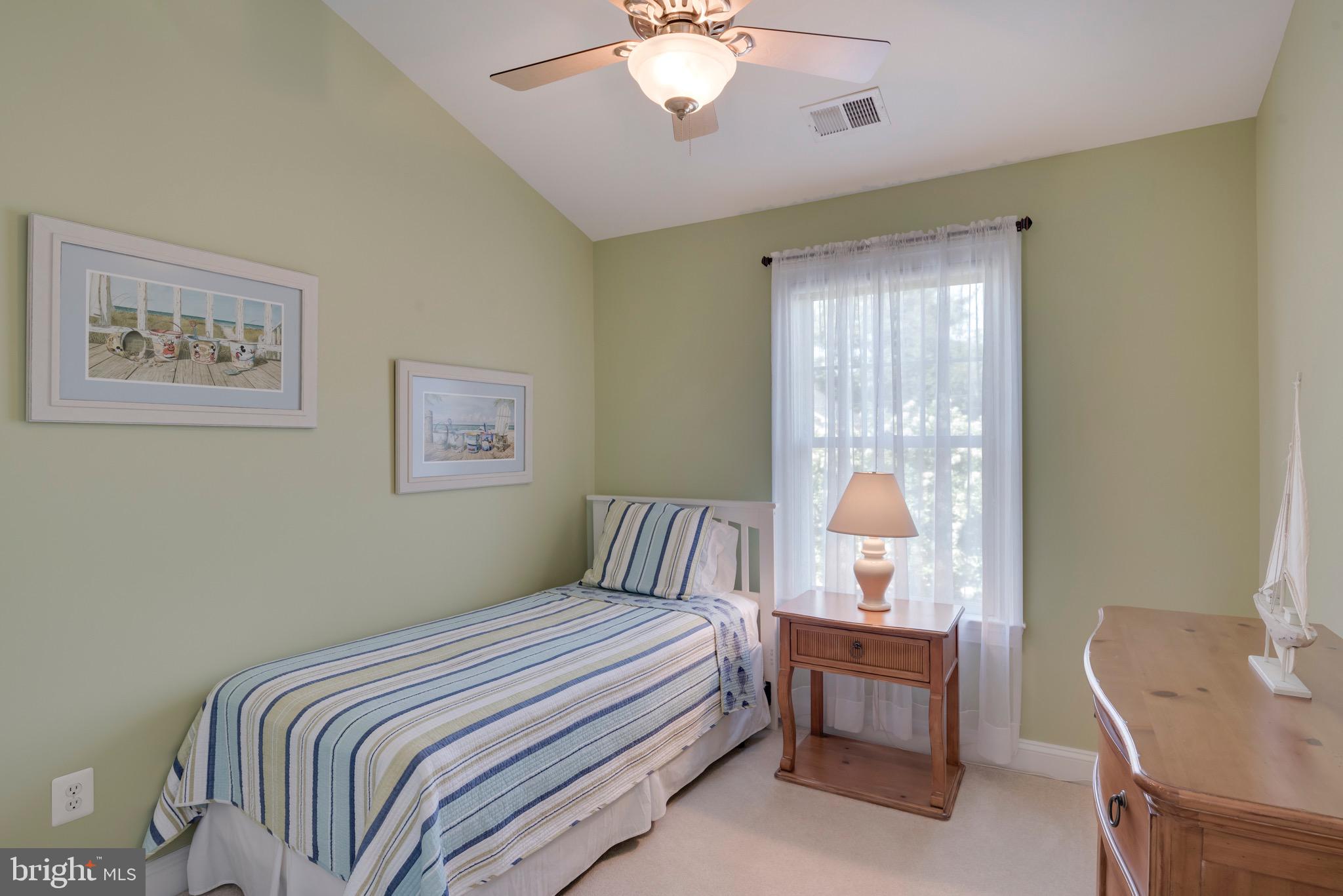 EASTPORT - Residential