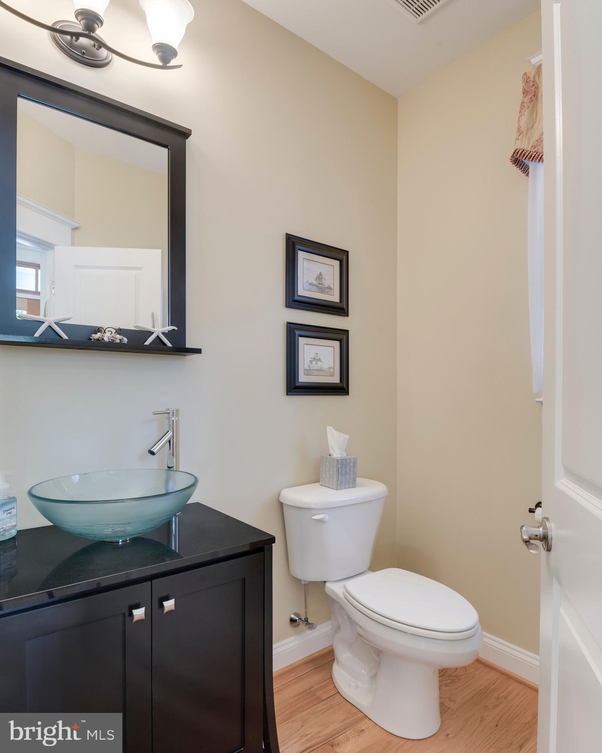 EASTPORT - Residential