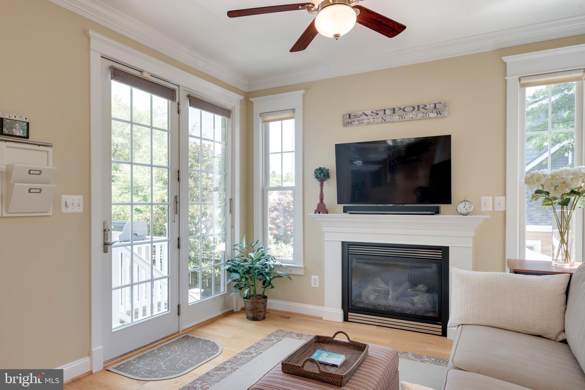 EASTPORT - Residential