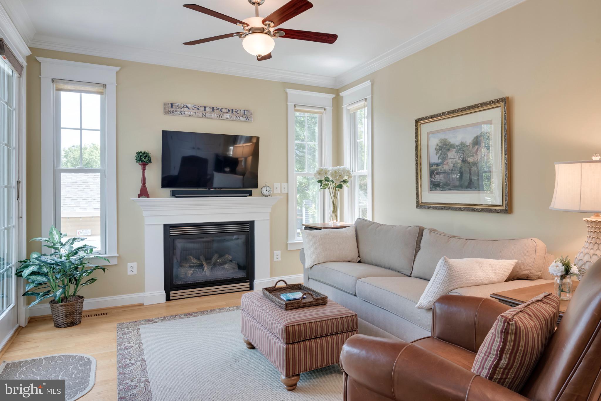 EASTPORT - Residential