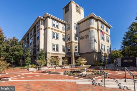 Photo of 11800 Old Georgetown Rd #1206, ROCKVILLE, MD 20852 (MLS # MDMC2190180)