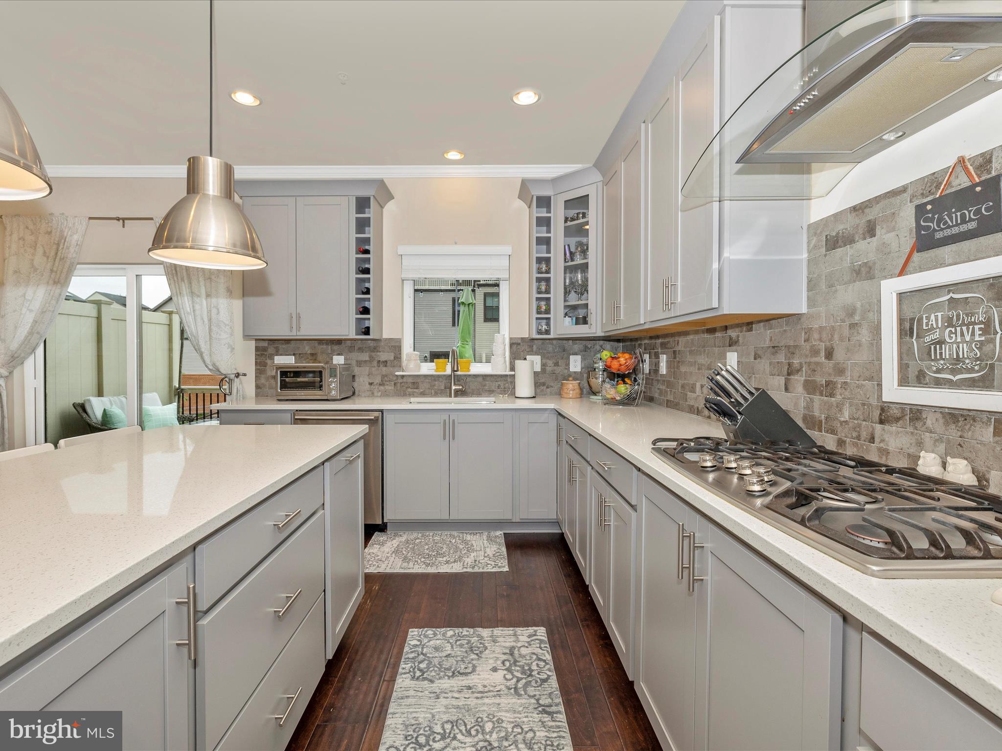 CLARKSBURG SQUARE - Residential