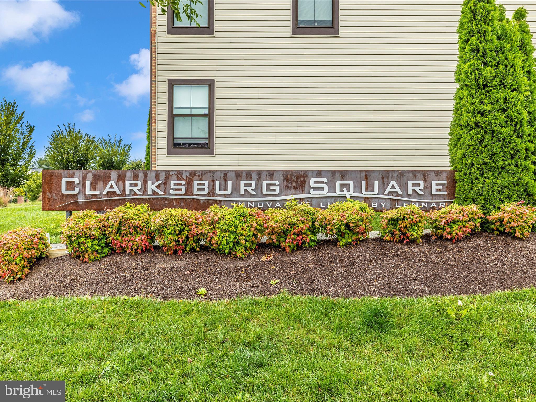 CLARKSBURG SQUARE - Residential