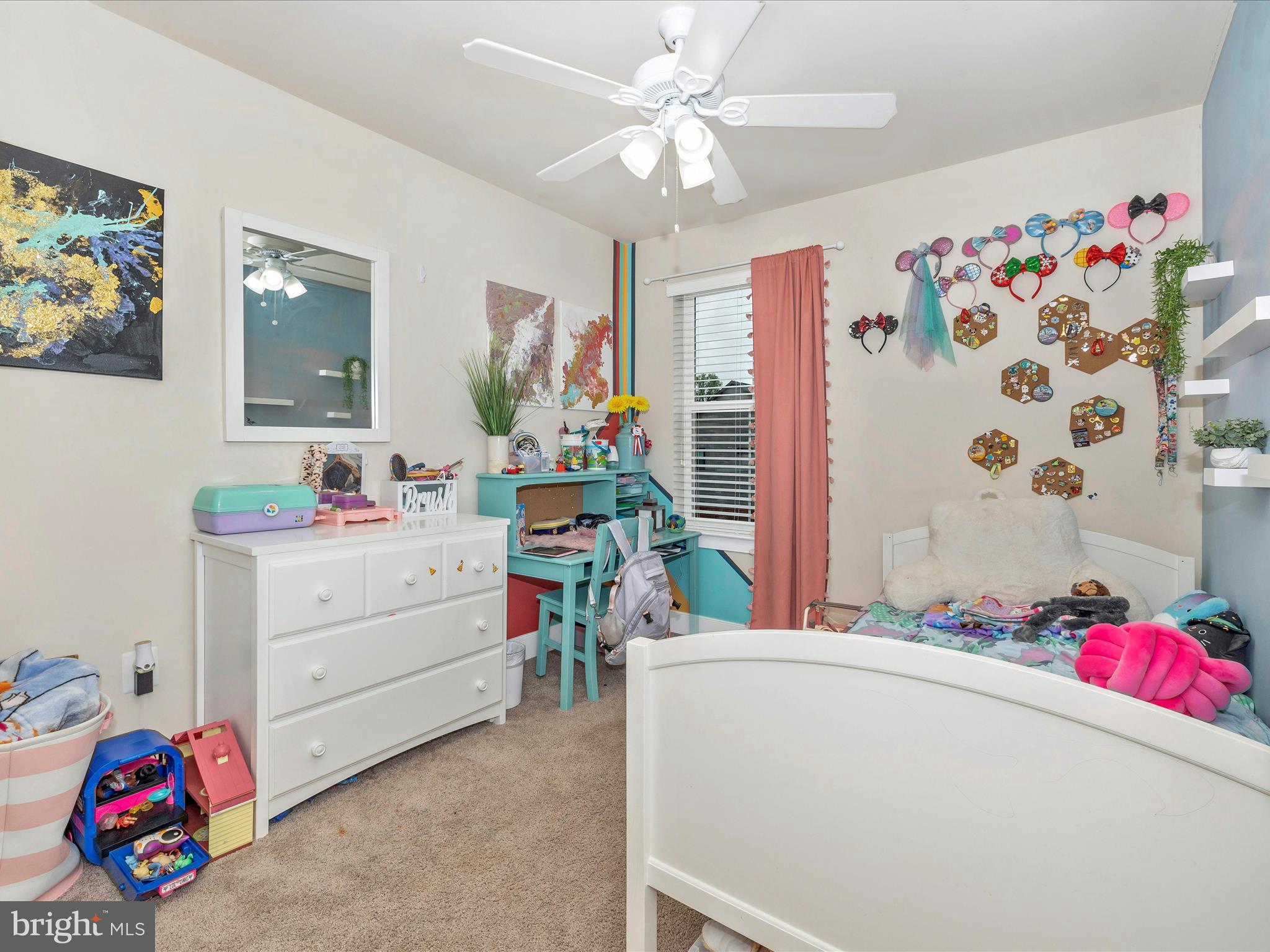 CLARKSBURG SQUARE - Residential