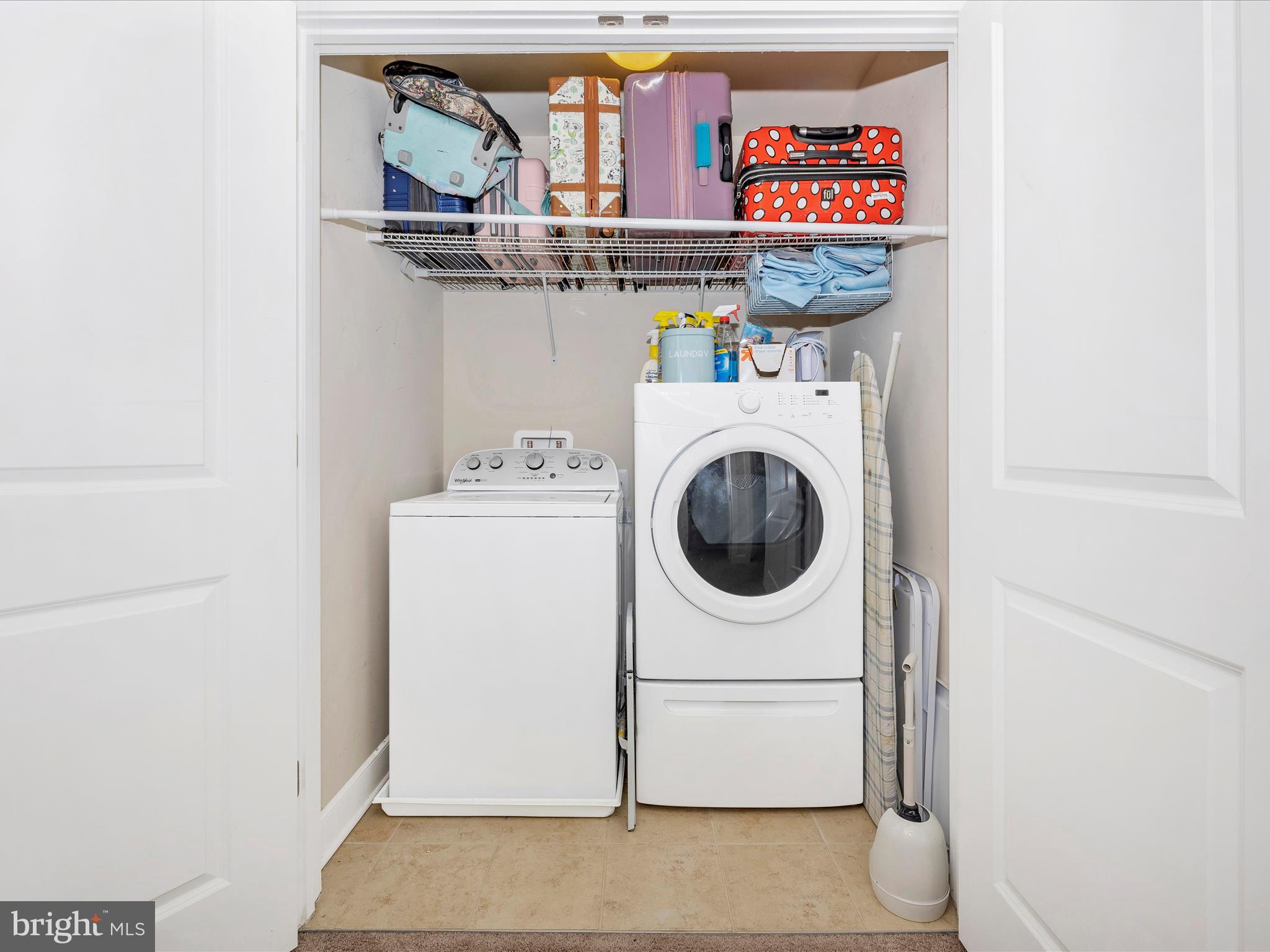 CLARKSBURG SQUARE - Residential