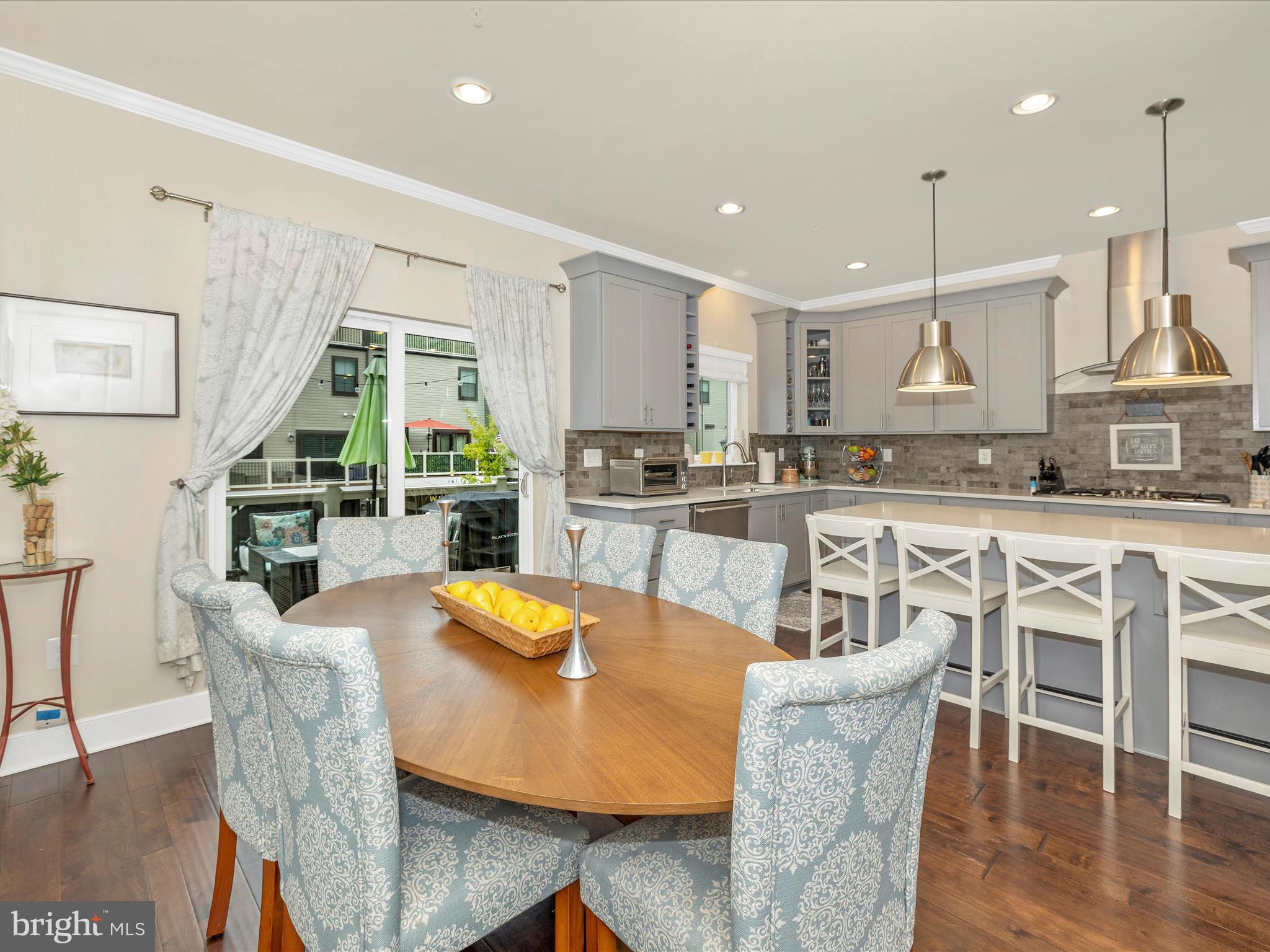 CLARKSBURG SQUARE - Residential