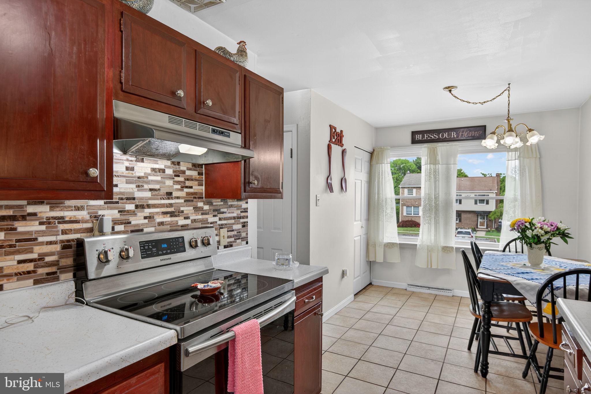 COLDBROOK MEADOWS - Residential