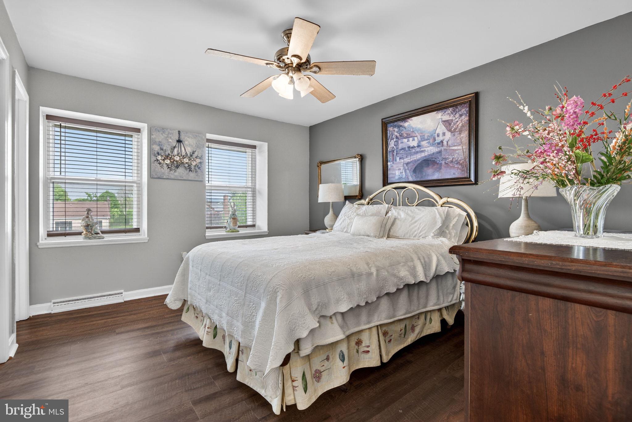 COLDBROOK MEADOWS - Residential