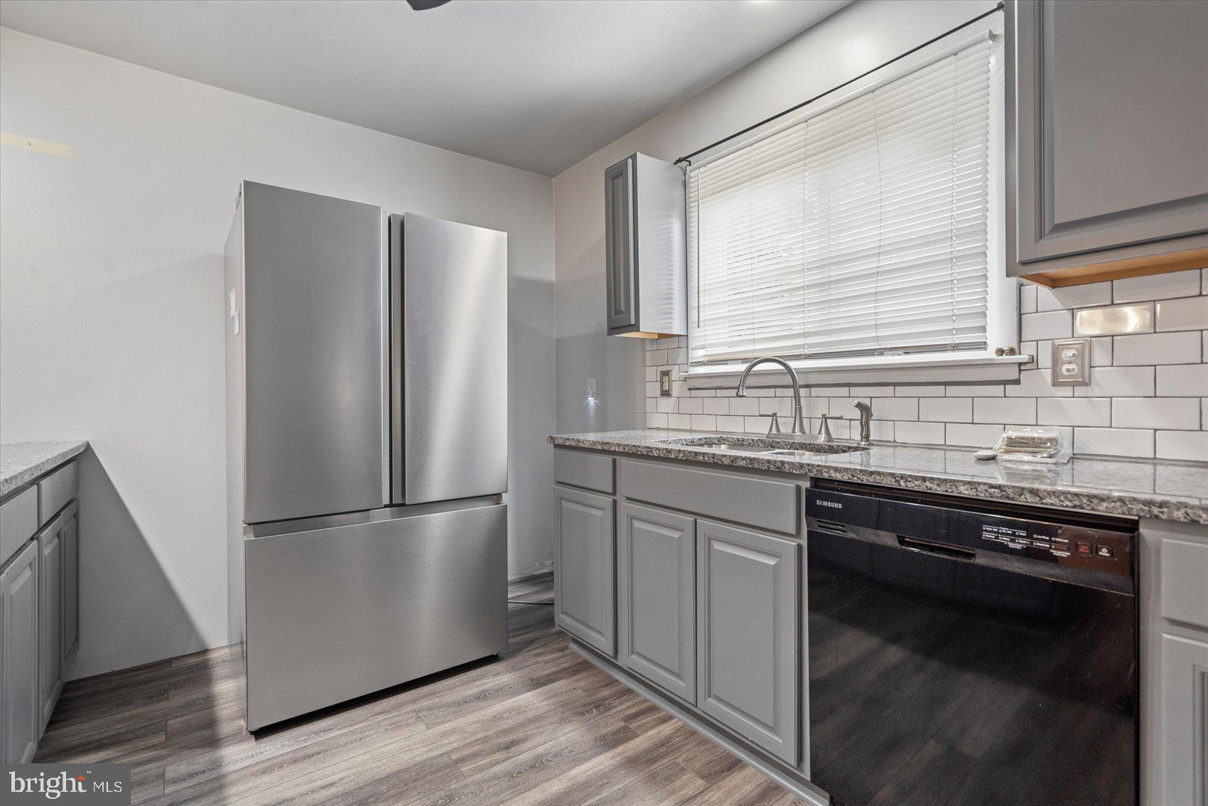 WESTVIEW PARK - Residential