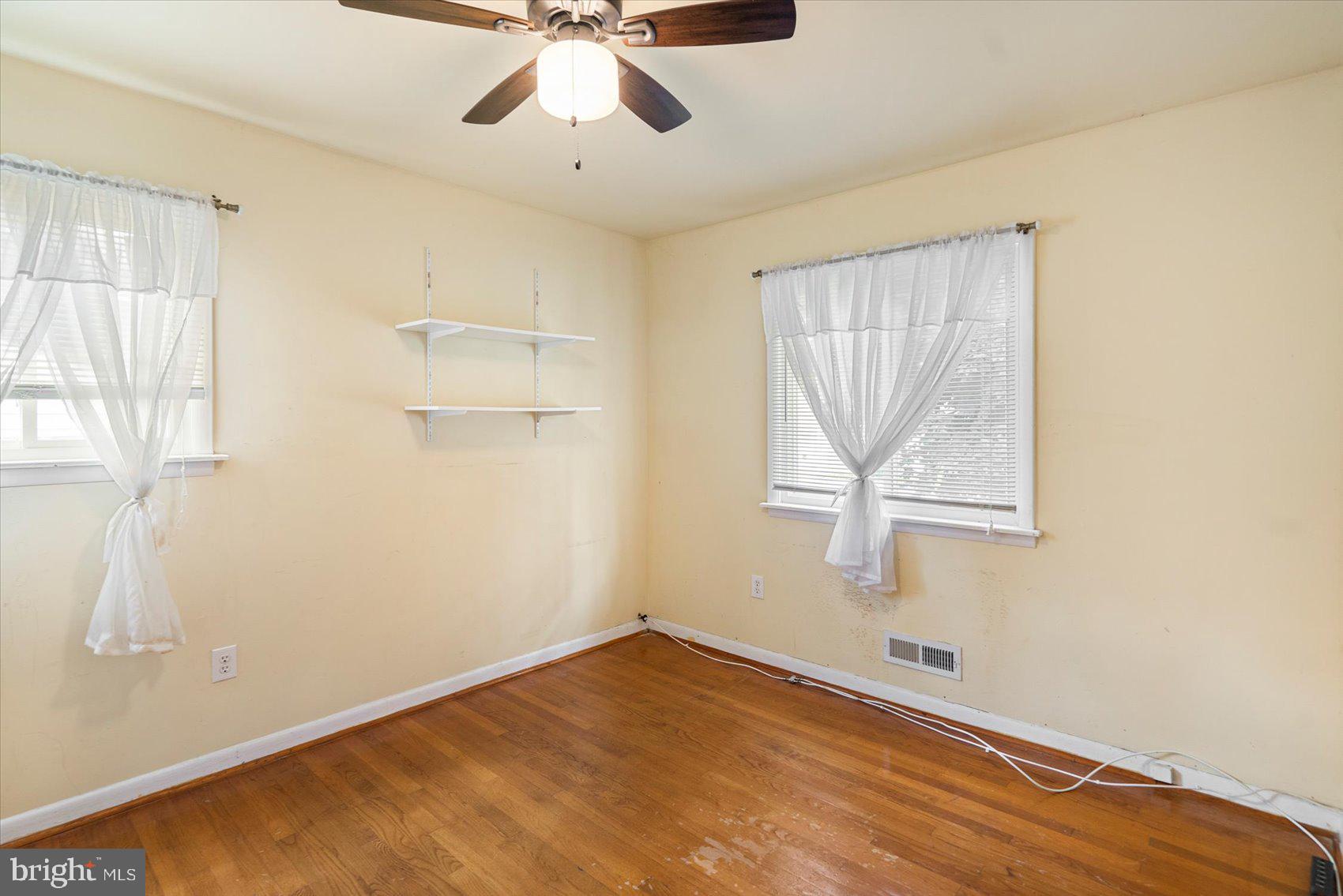 WESTVIEW PARK - Residential