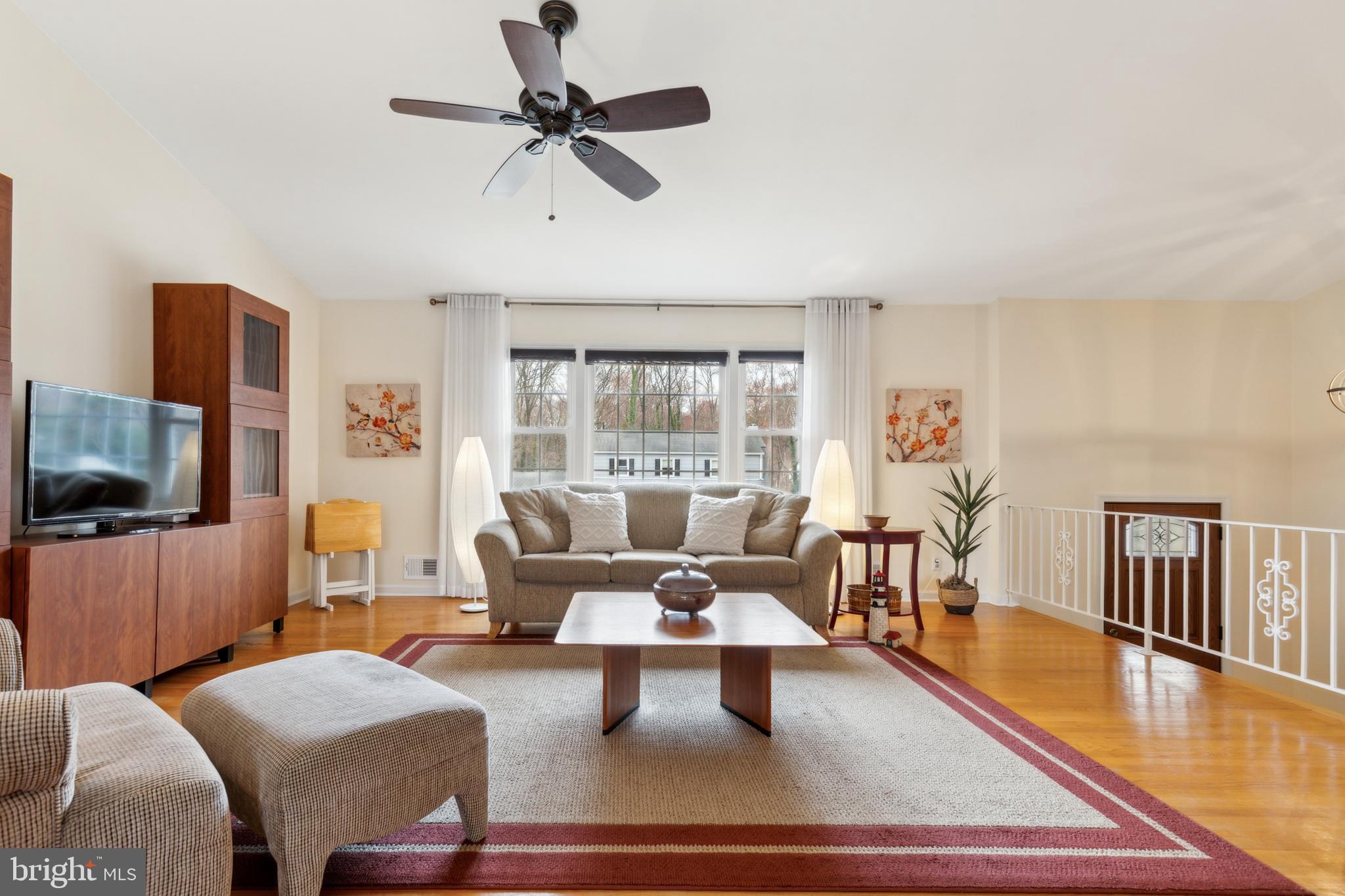 MOUNT VERNON MANOR - Residential