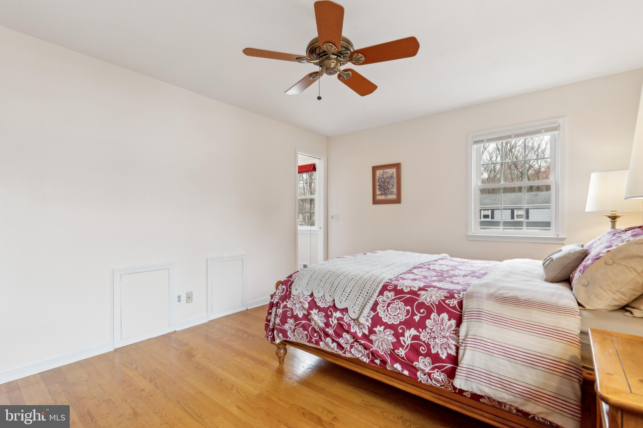 MOUNT VERNON MANOR - Residential