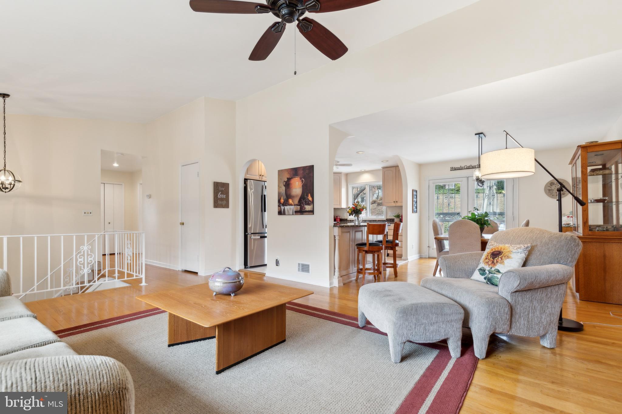 MOUNT VERNON MANOR - Residential