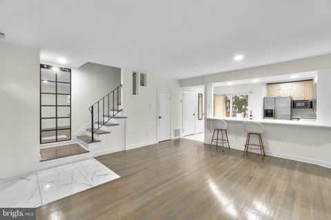 Townhouse For Sale - 12 Coats Bridge Place #2F<br/> Frederick County, FREDERICK, MD 21703