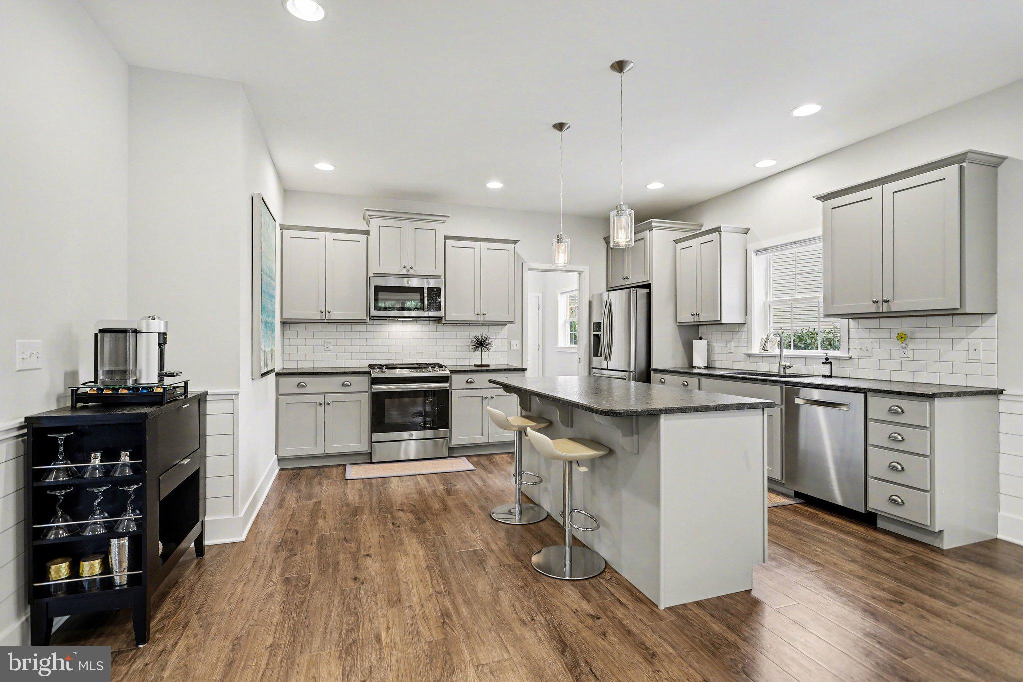 WILLOW BEND FARM - Residential