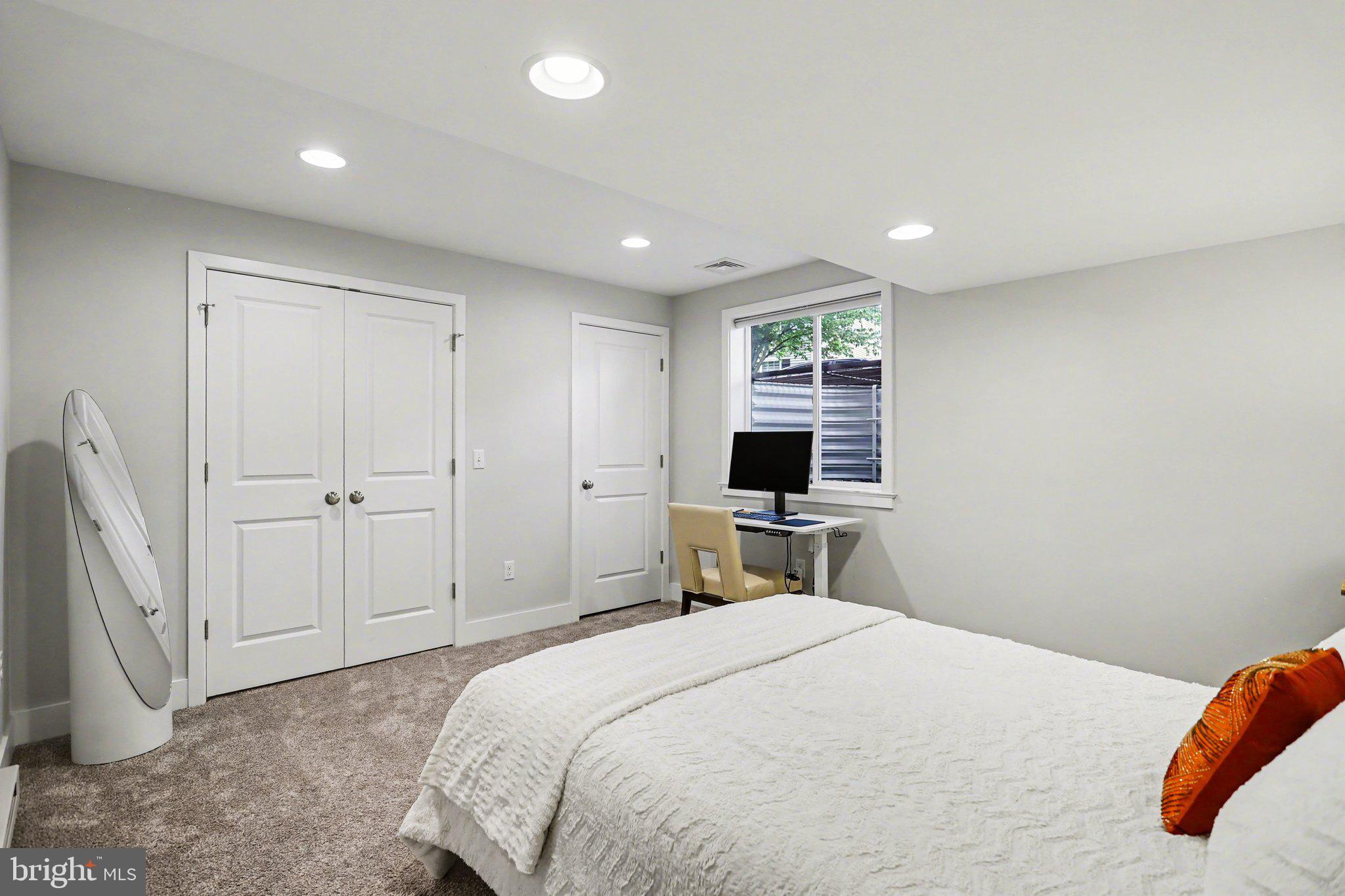 WILLOW BEND FARM - Residential