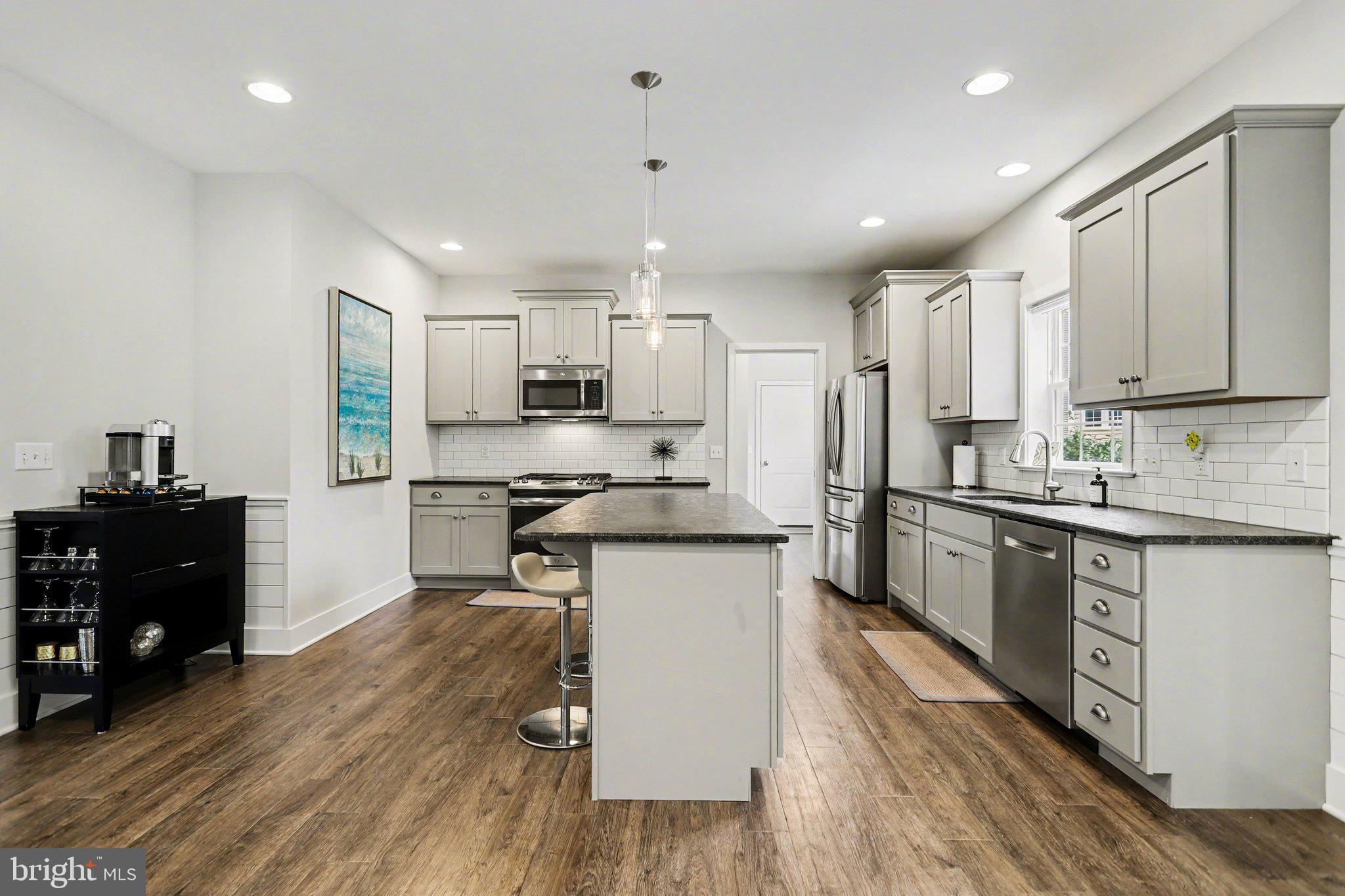 WILLOW BEND FARM - Residential