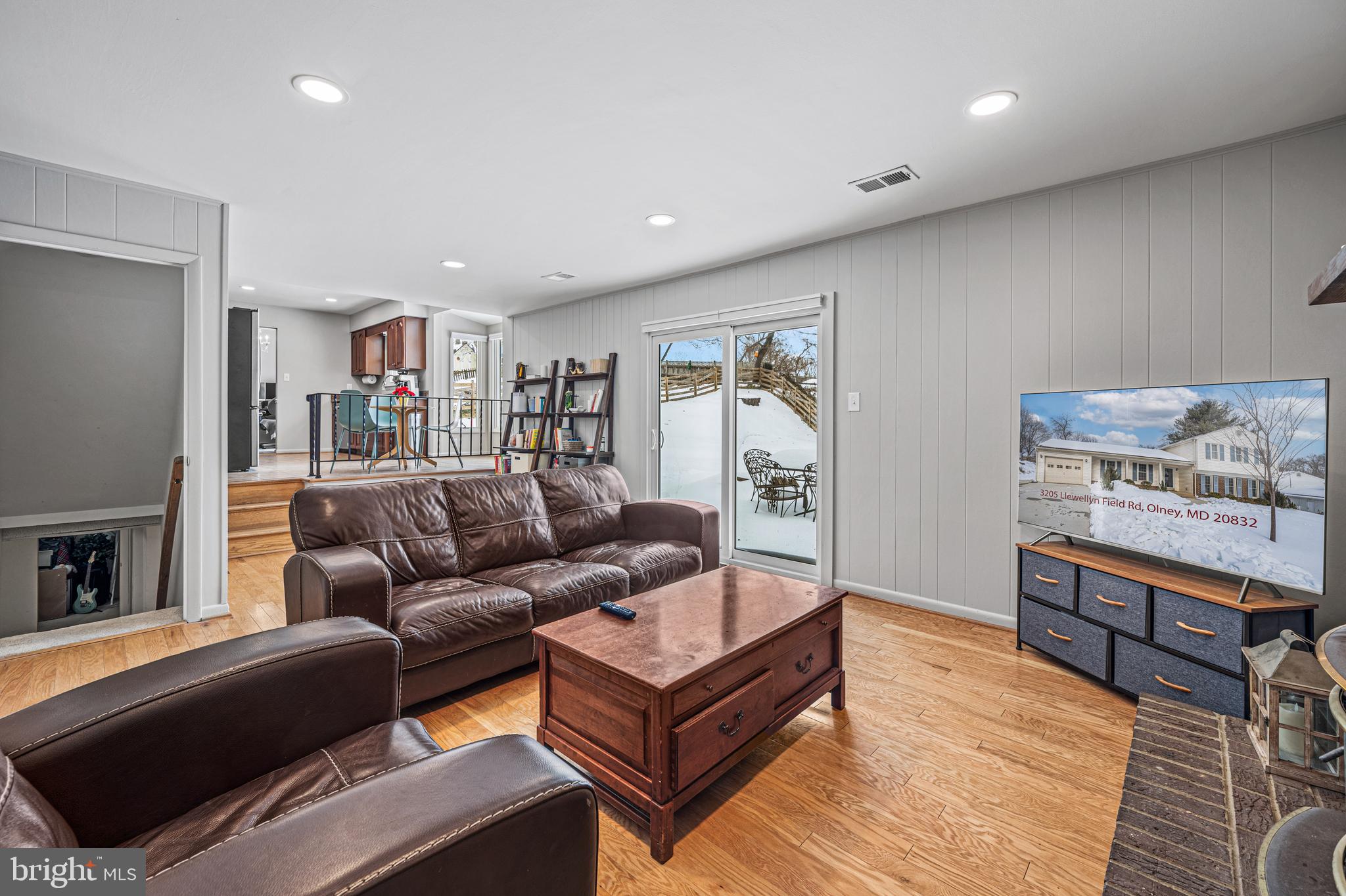 BROOKVILLE KNOLLS - Residential