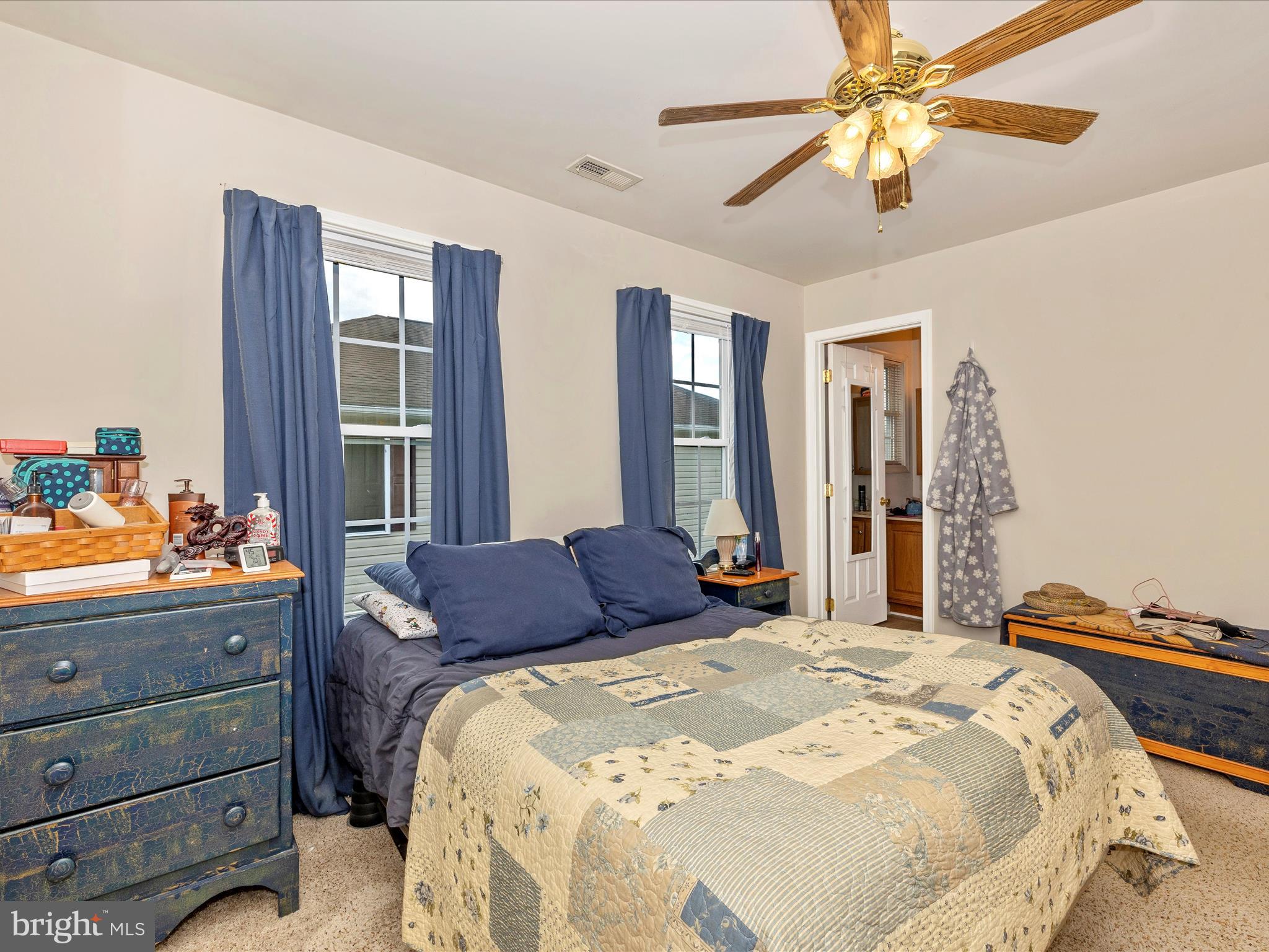 SHARPSBURG - Residential