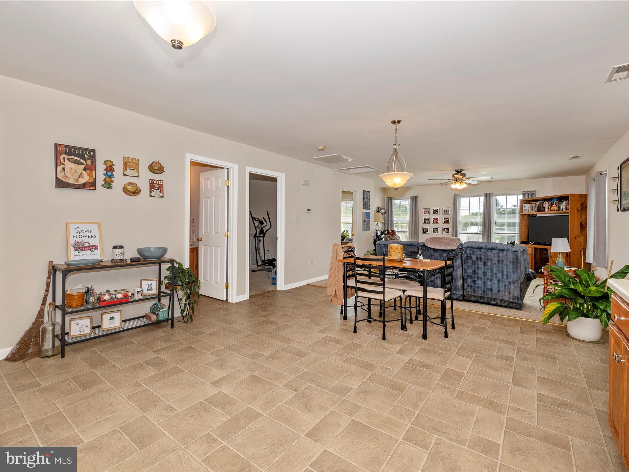 SHARPSBURG - Residential