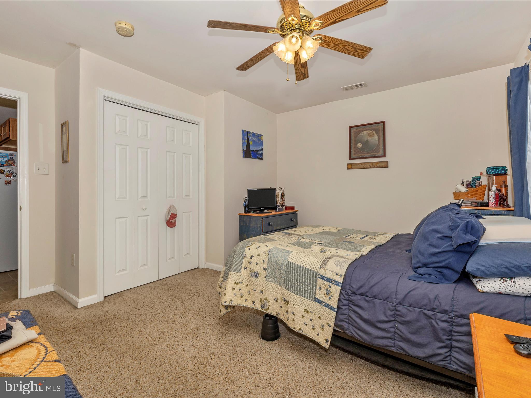 SHARPSBURG - Residential