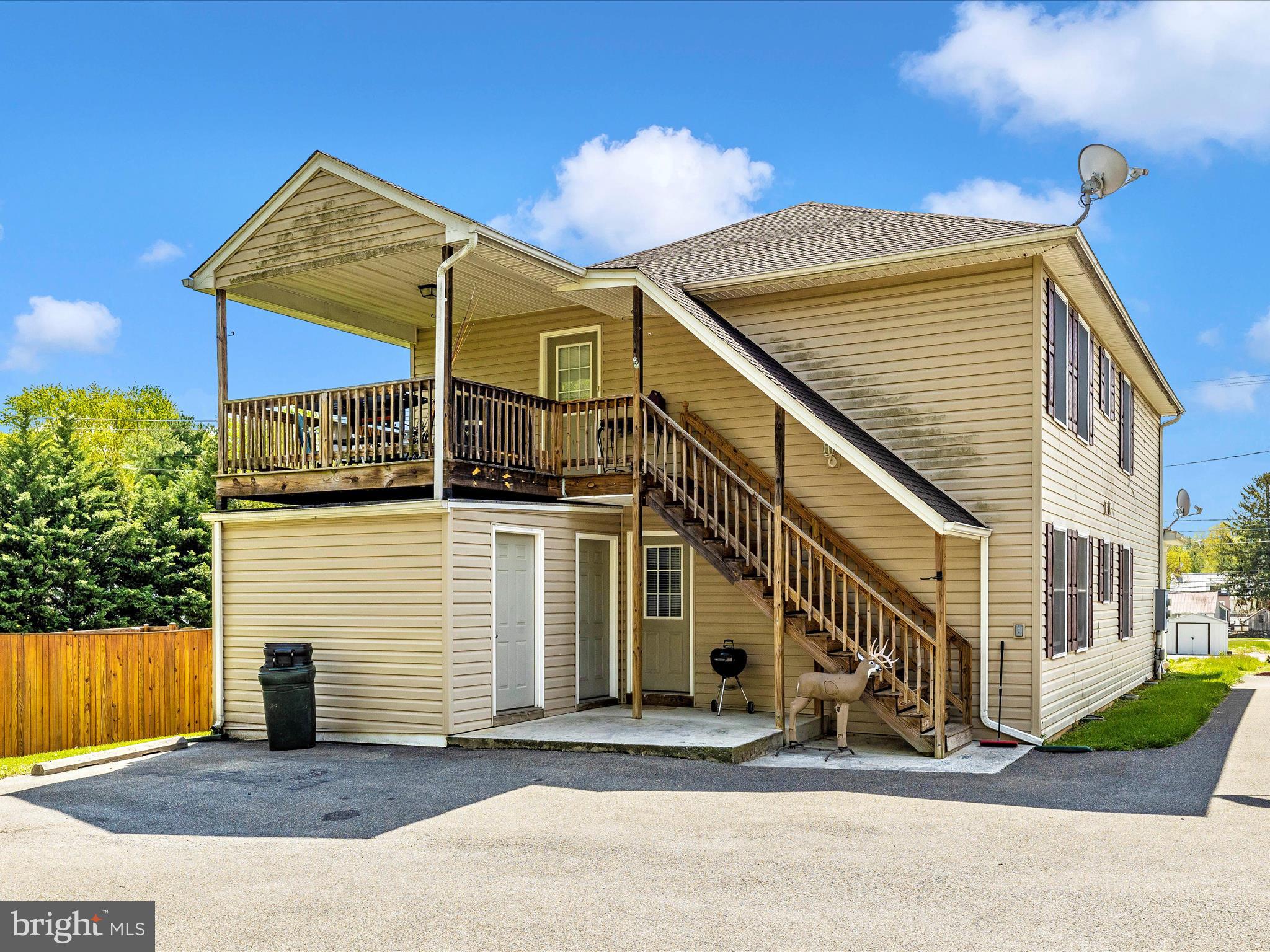 SHARPSBURG - Residential