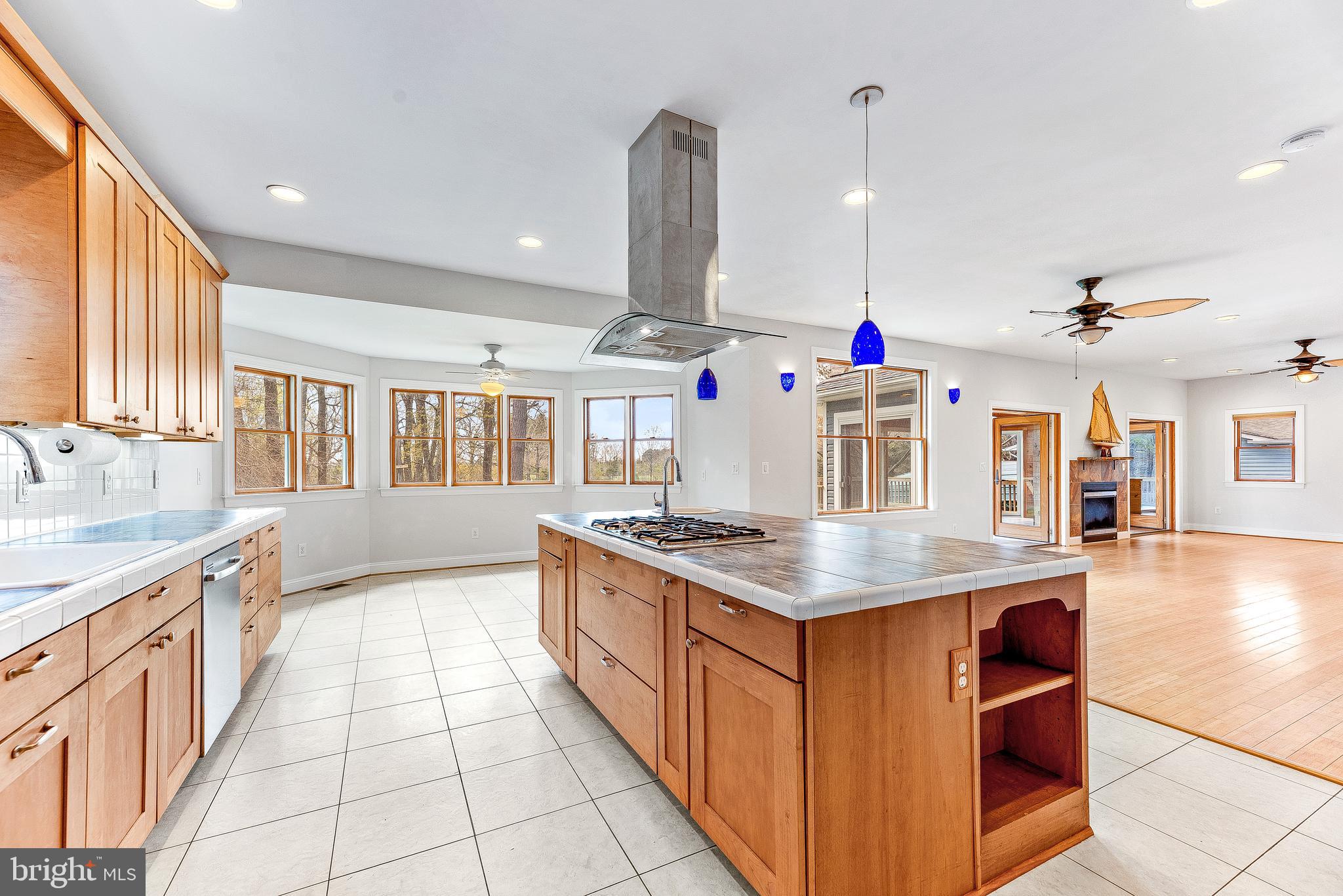 ST INIGOES SHORES - Residential