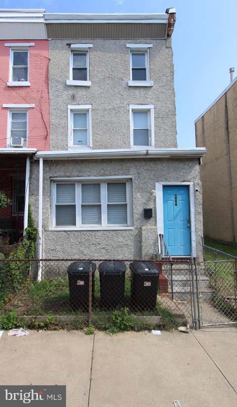 Townhouse For Rent - 3855 Fairmount Avenue<br/> Philadelphia County, PHILADELPHIA, PA 19104