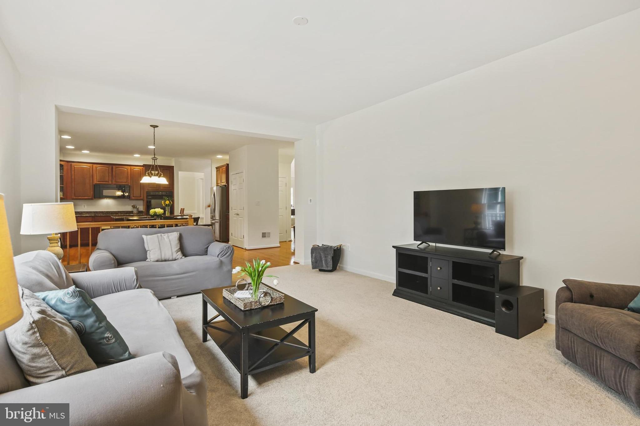 CASCADE OVERLOOK - Residential