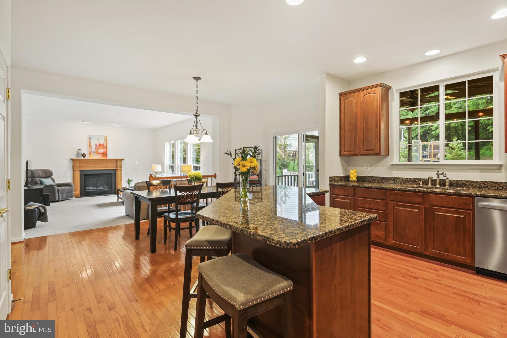 CASCADE OVERLOOK - Residential