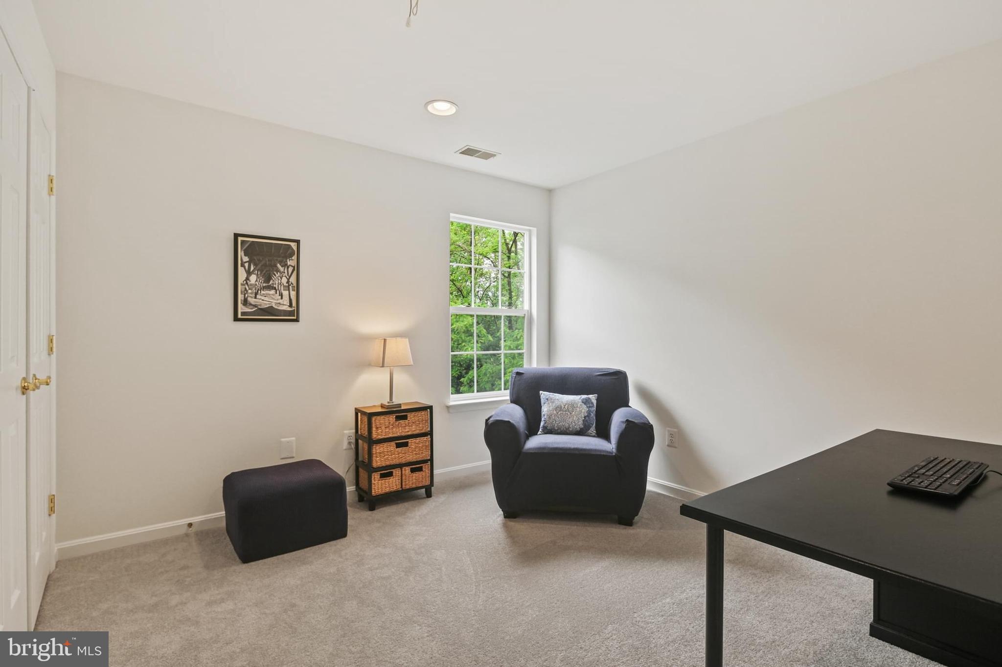 CASCADE OVERLOOK - Residential