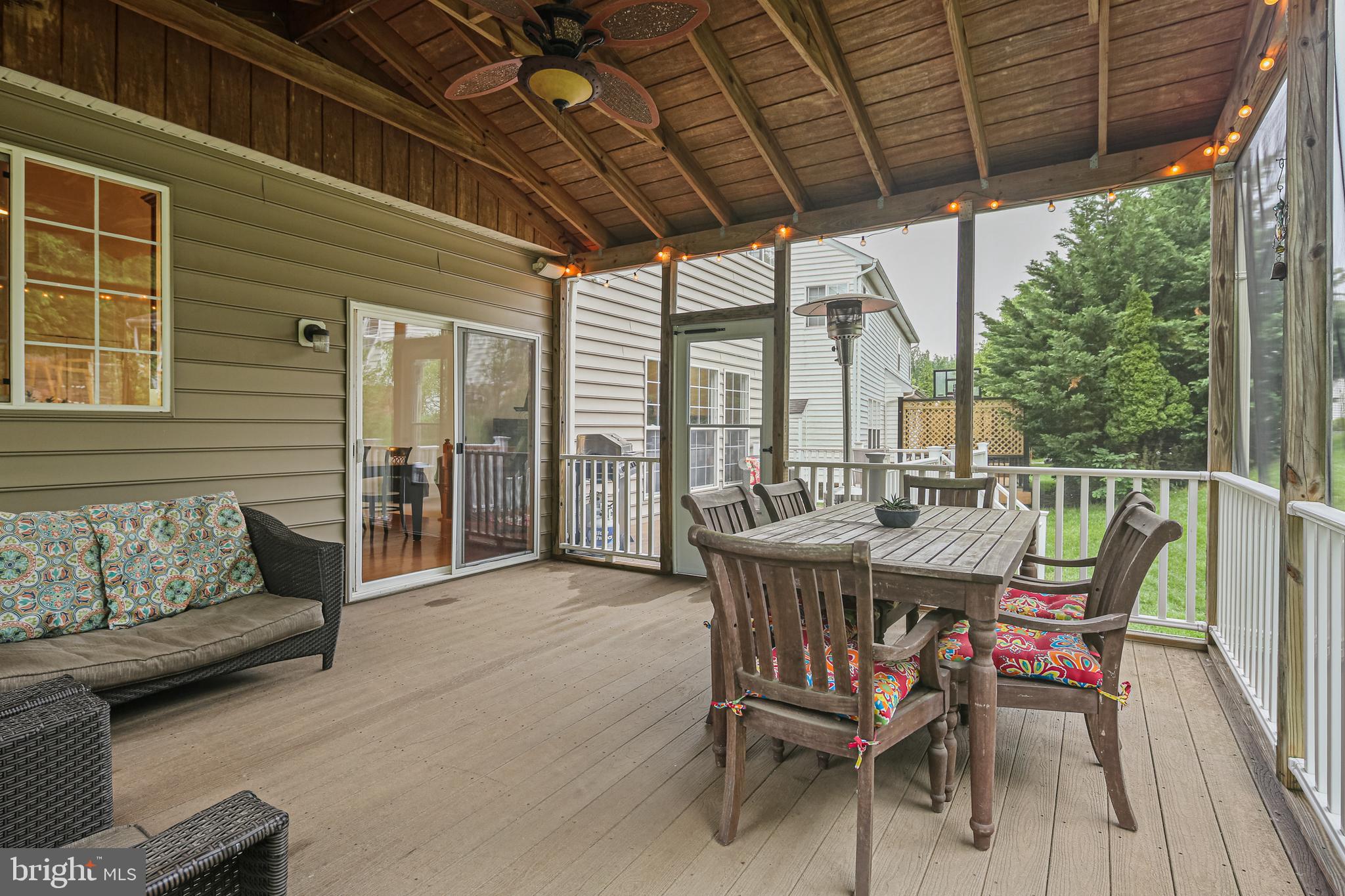 CASCADE OVERLOOK - Residential