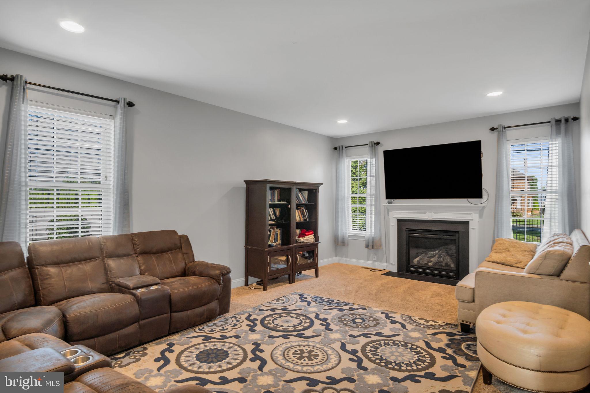 ARBOR GREENE - Residential