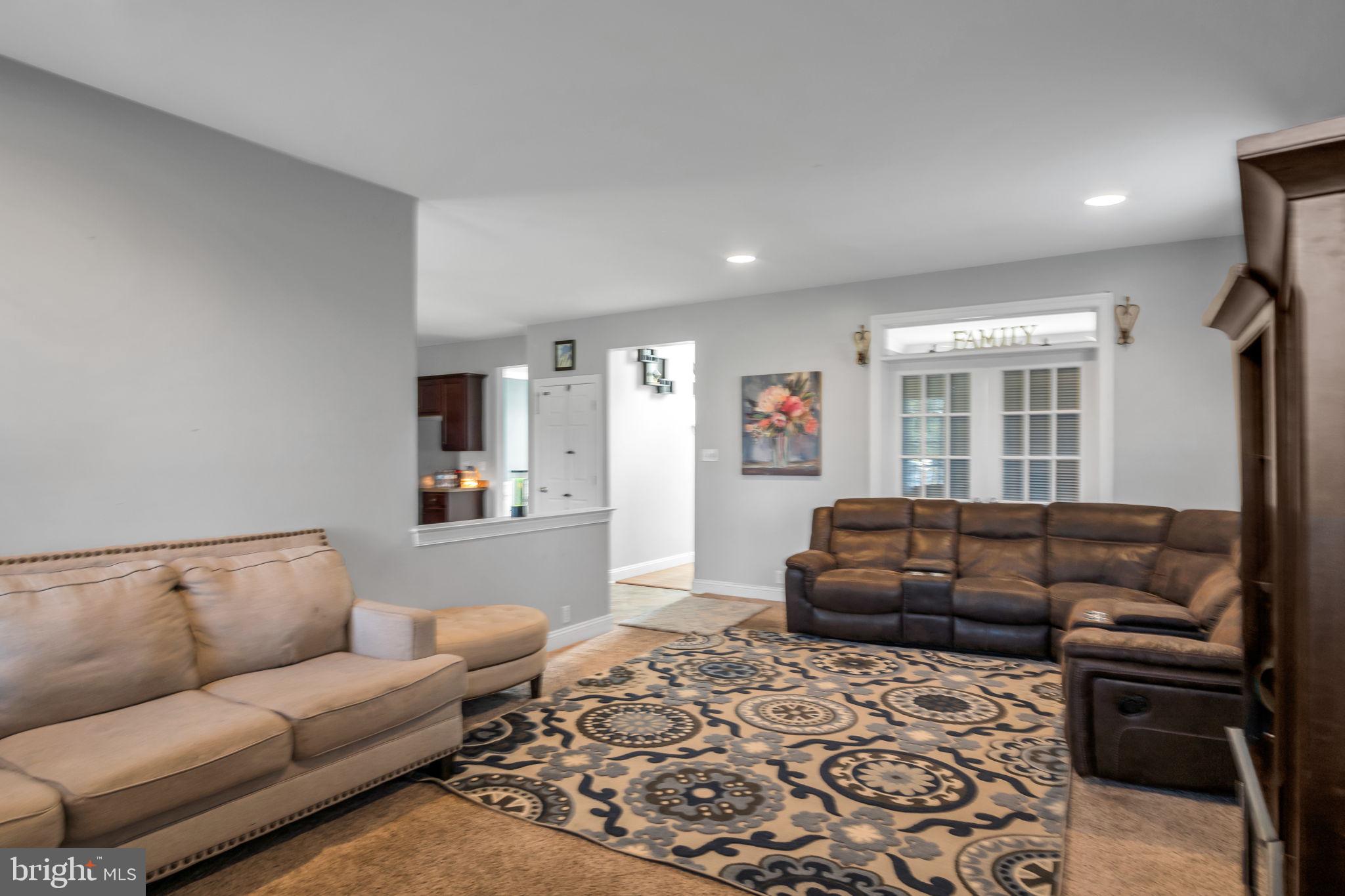 ARBOR GREENE - Residential