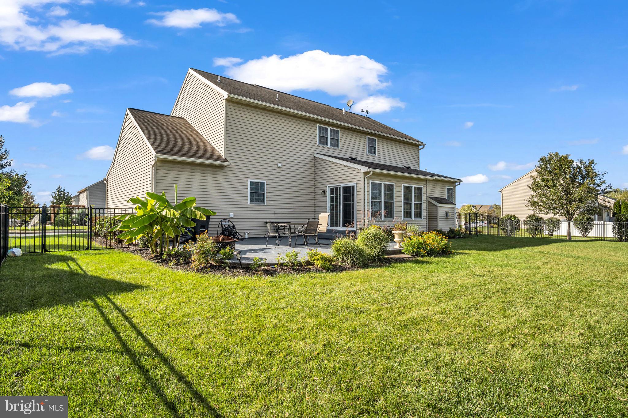 ARBOR GREENE - Residential