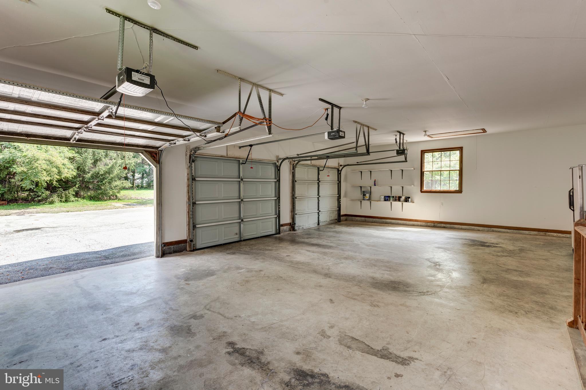 HAMPSTEAD - Residential