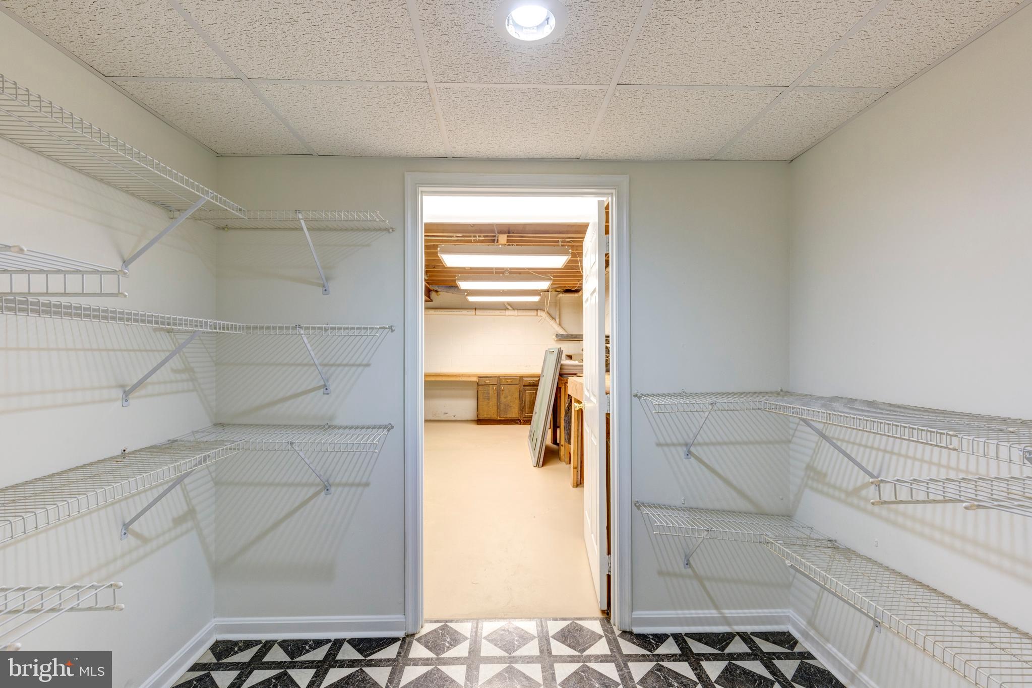 HAMPSTEAD - Residential