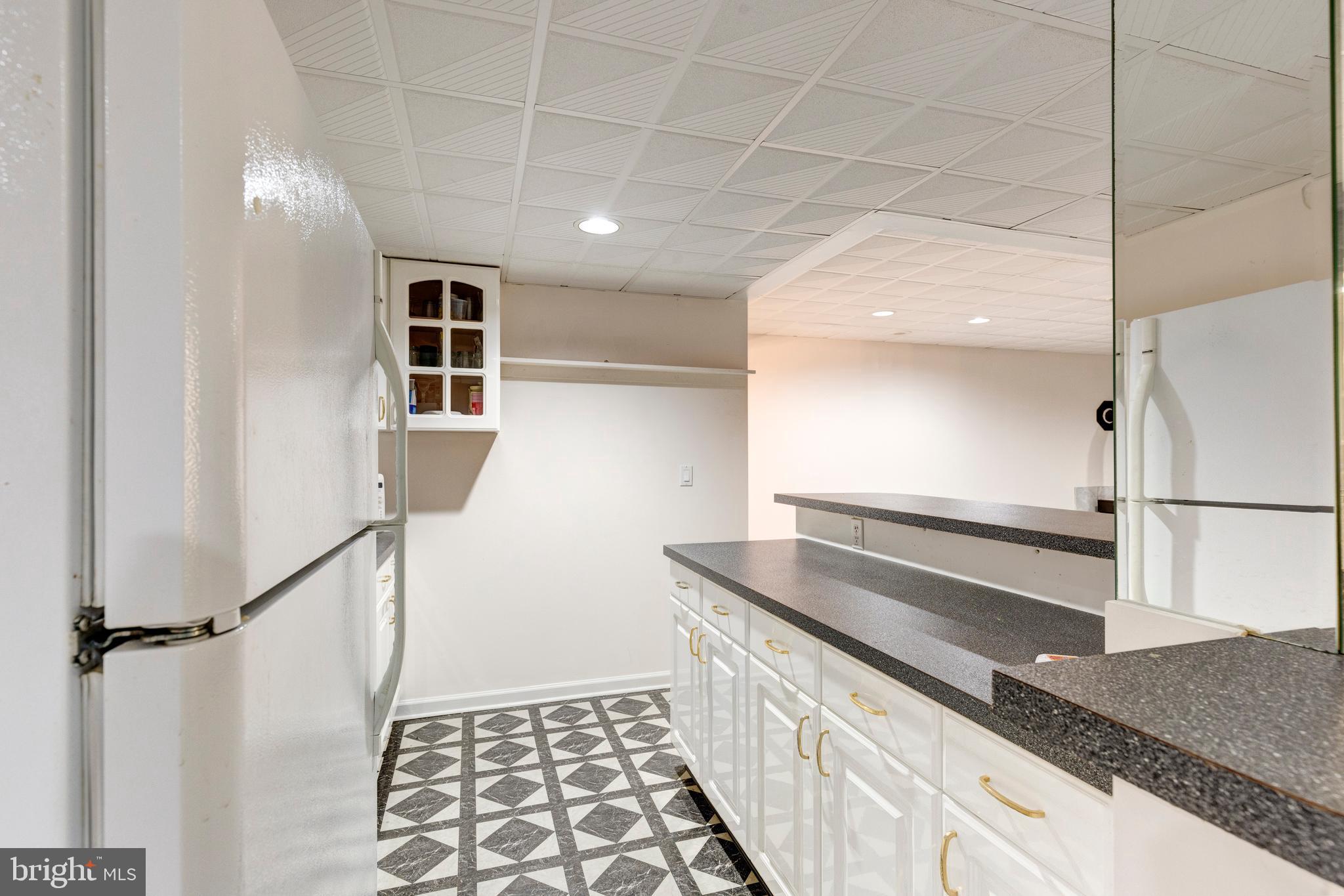 HAMPSTEAD - Residential