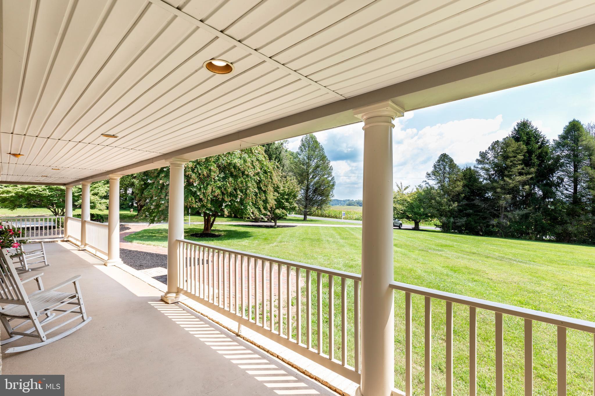 HAMPSTEAD - Residential