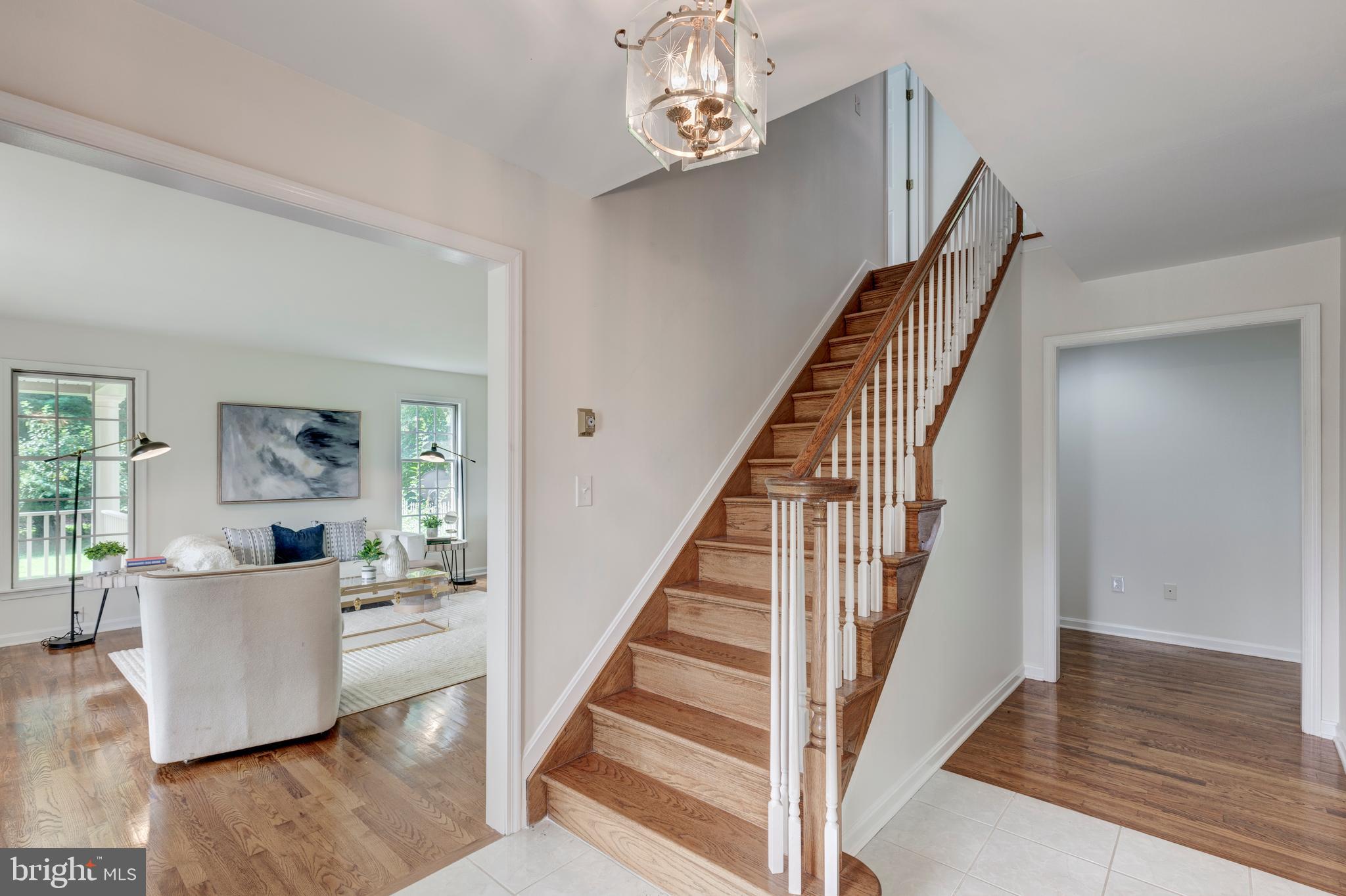 HAMPSTEAD - Residential