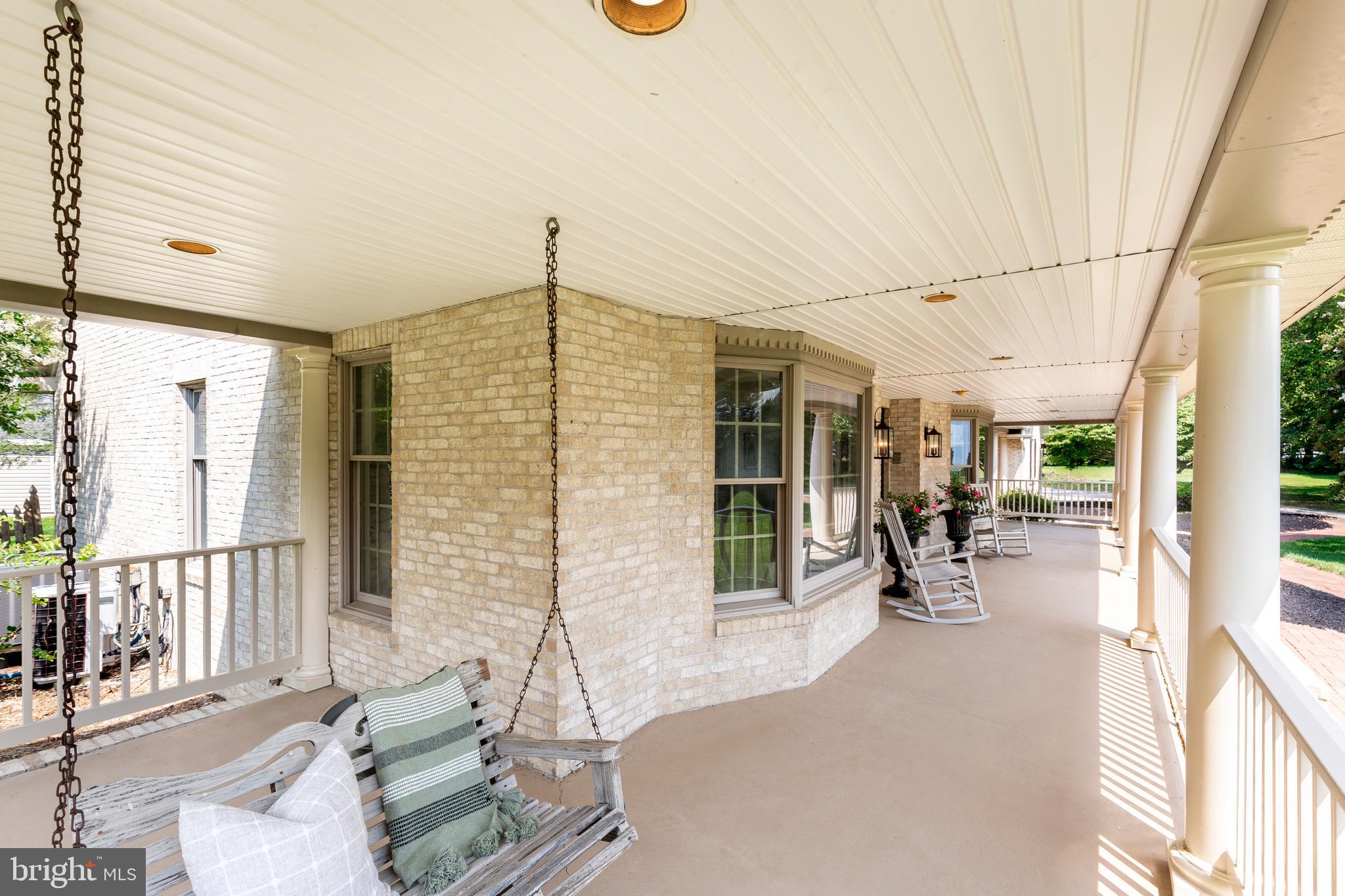 HAMPSTEAD - Residential