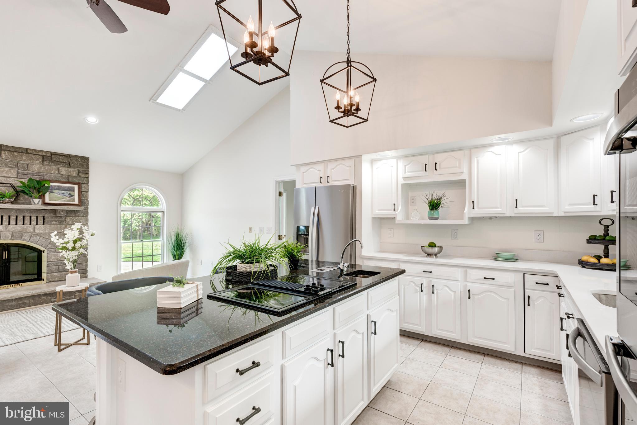 HAMPSTEAD - Residential