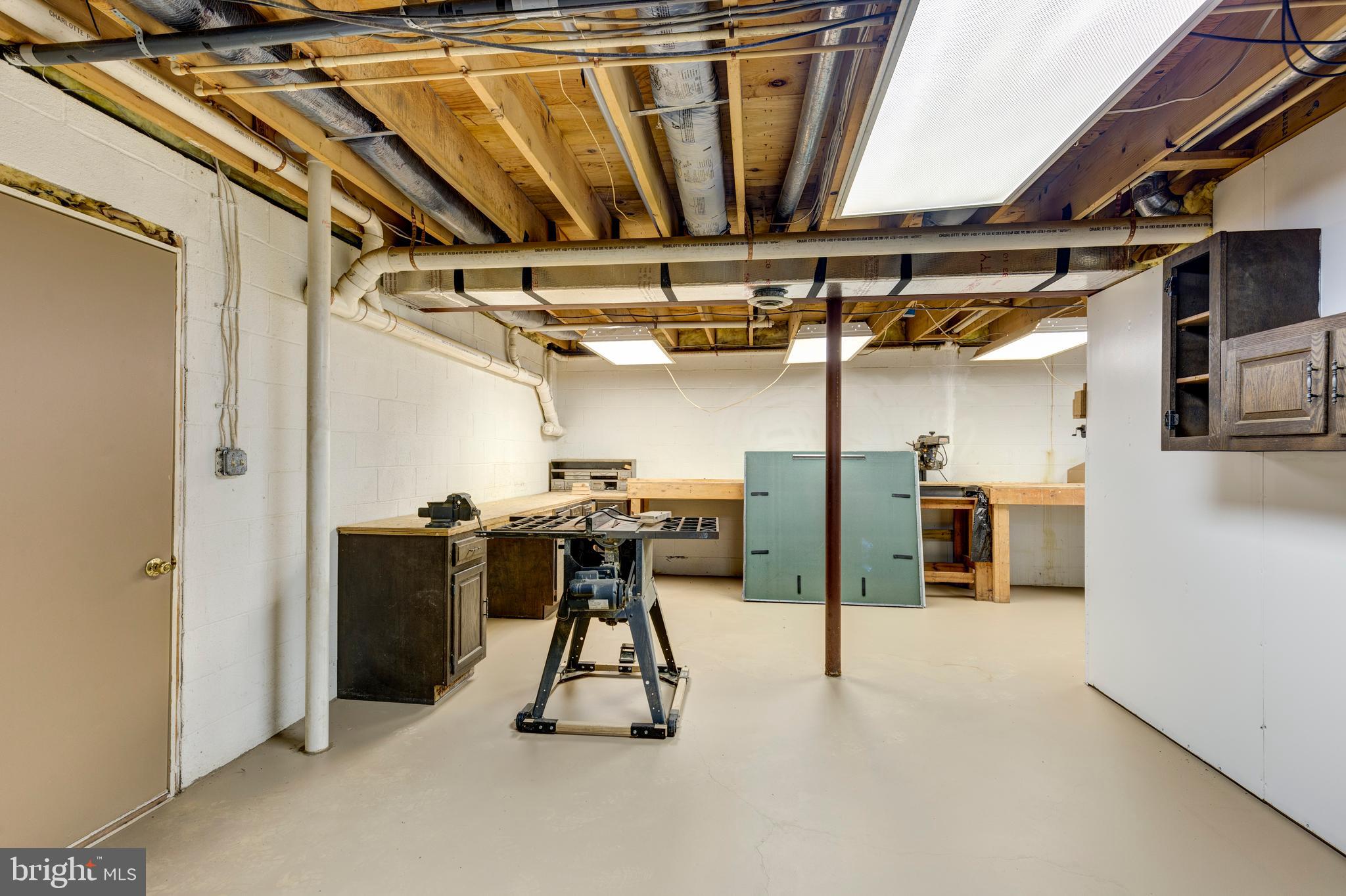 HAMPSTEAD - Residential